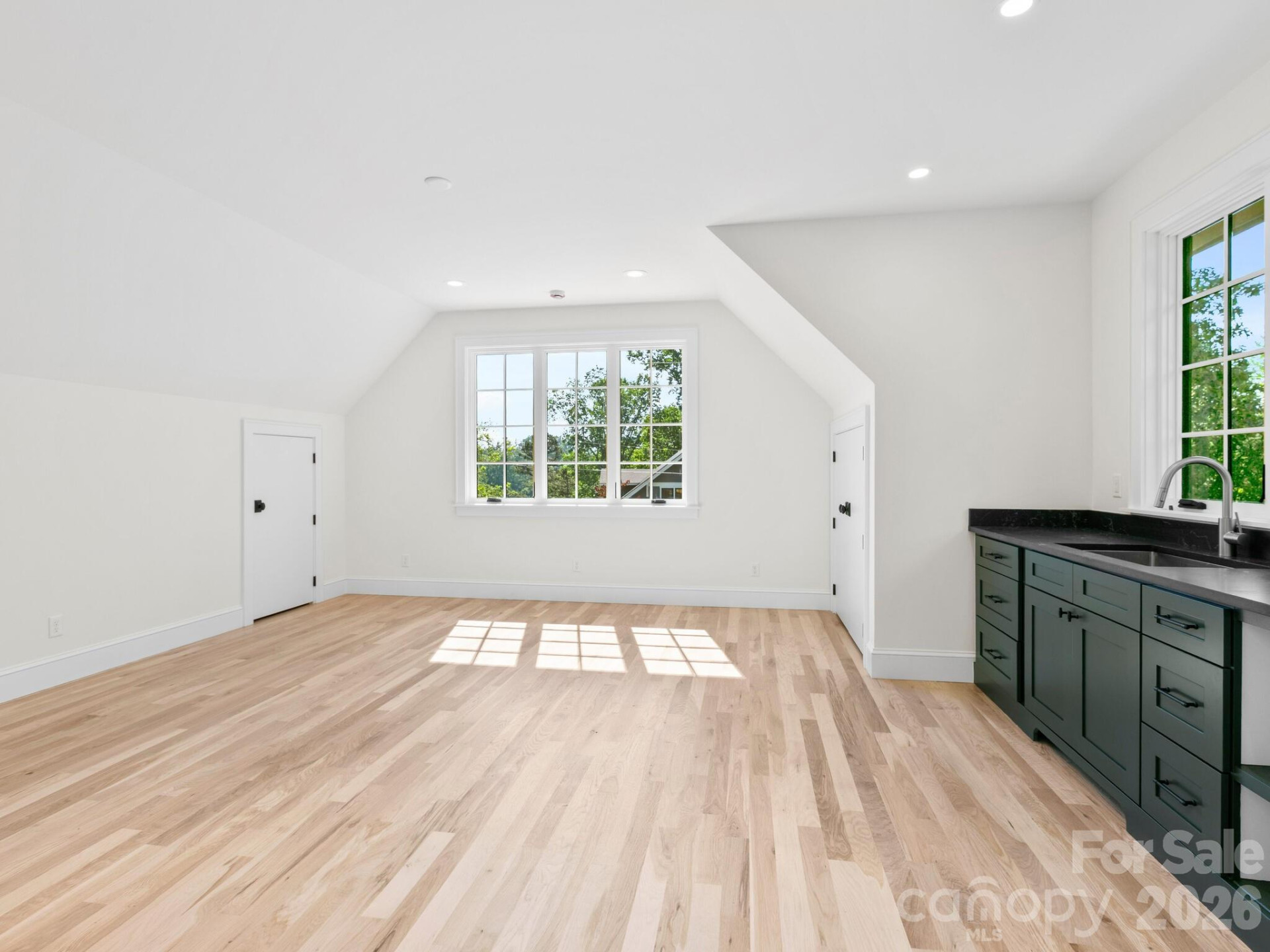 18 Normandy Road - Photo 32