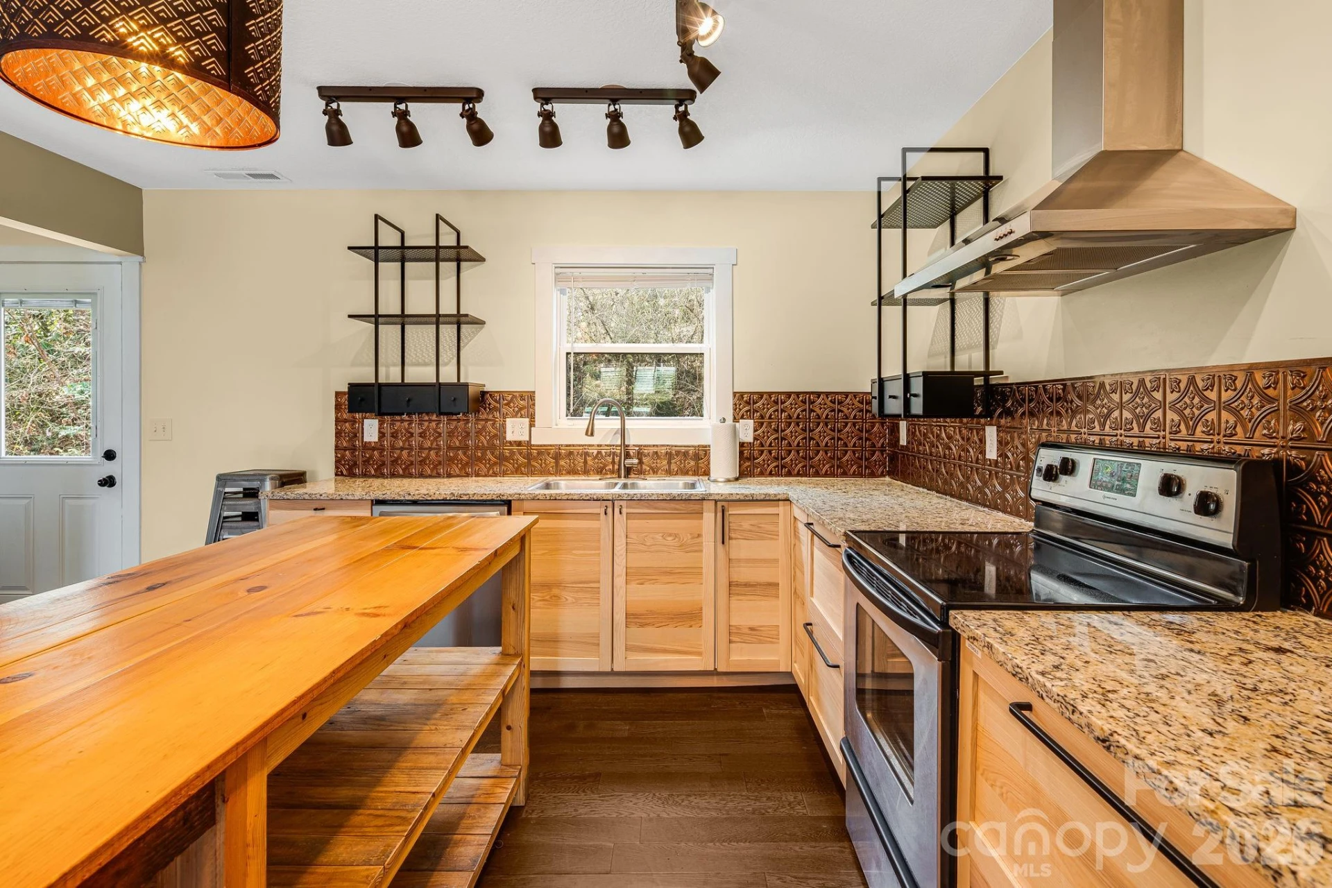 309 London Road - Photo 11