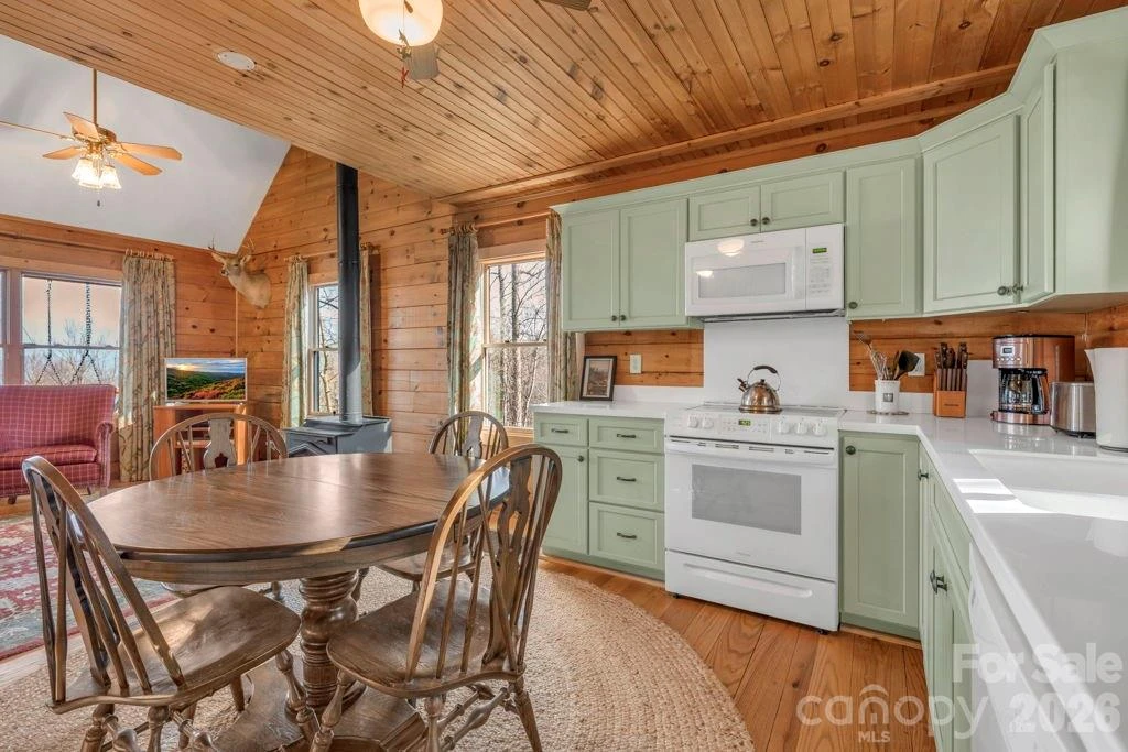 461 Arrowhead Ridge Road - Photo 11