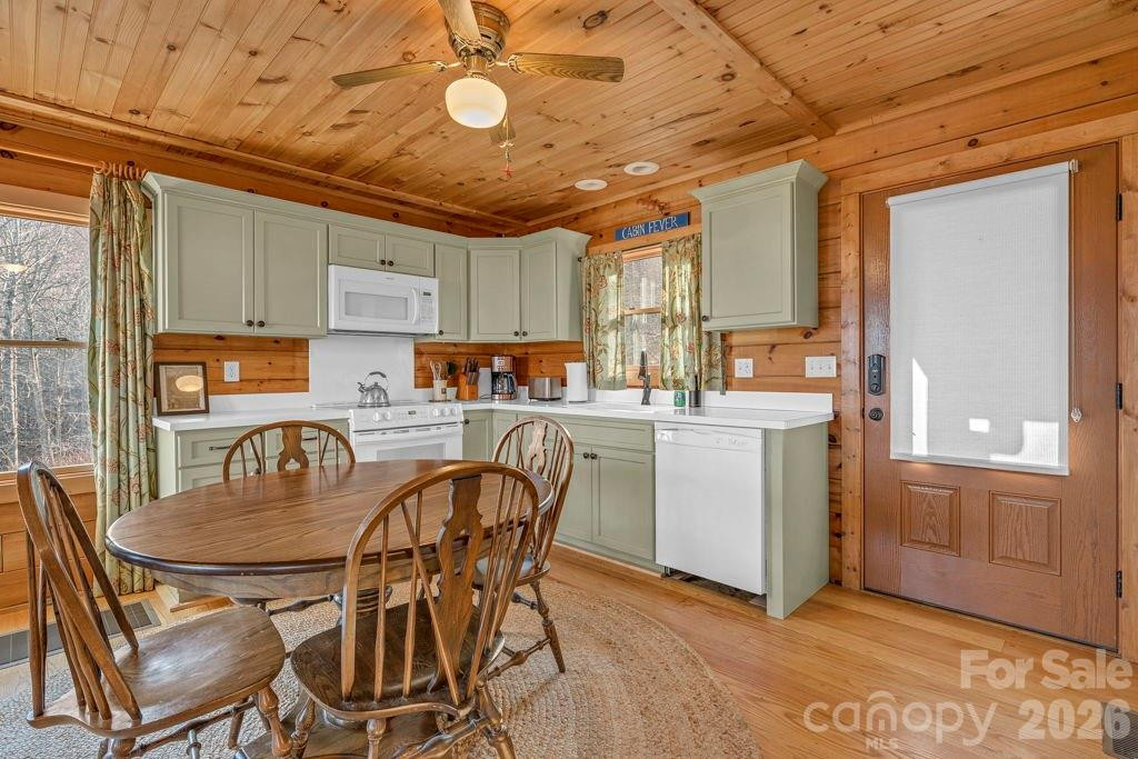 461 Arrowhead Ridge Road - Photo 13