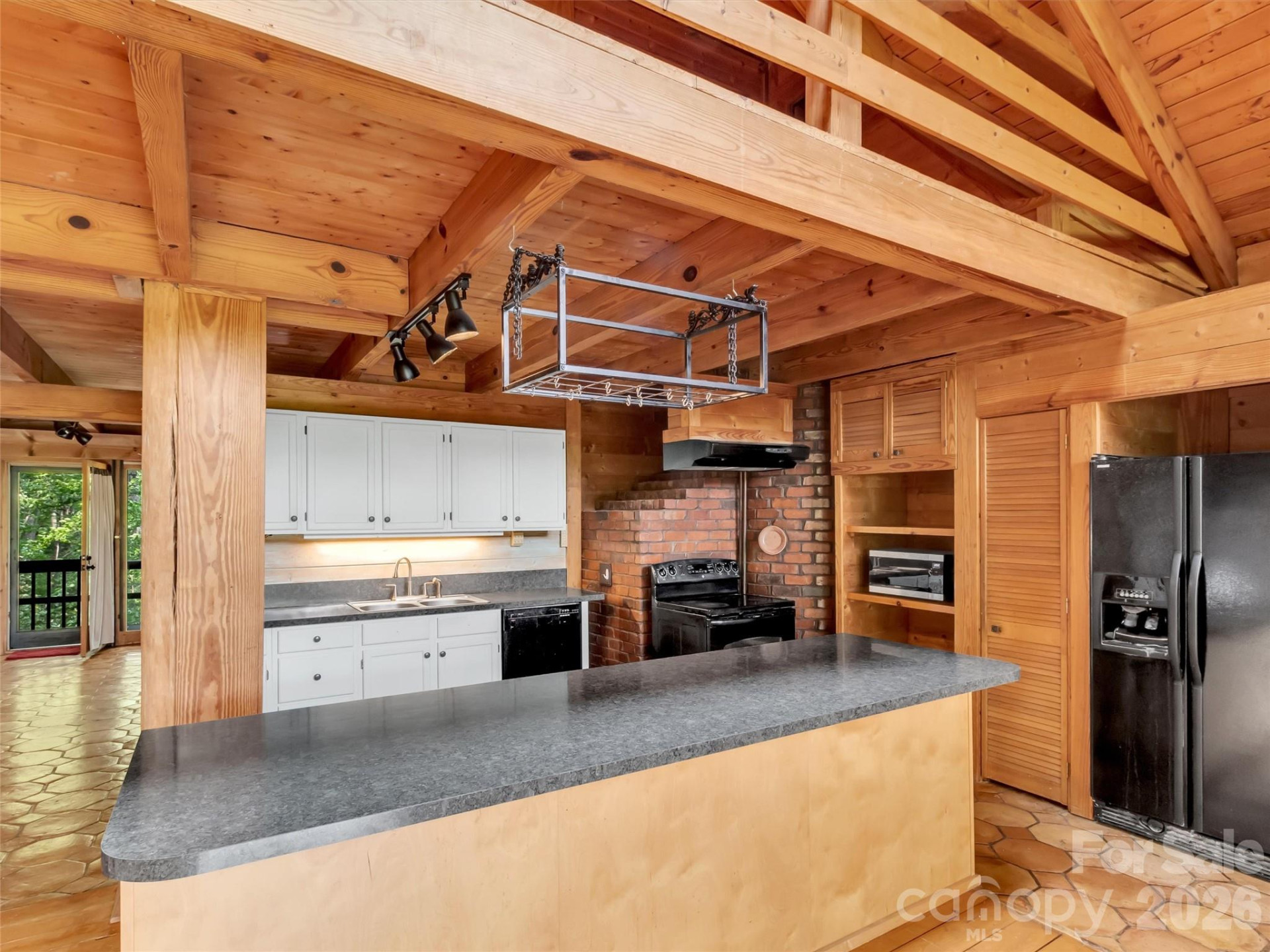 429 Biodome Drive - Photo 7