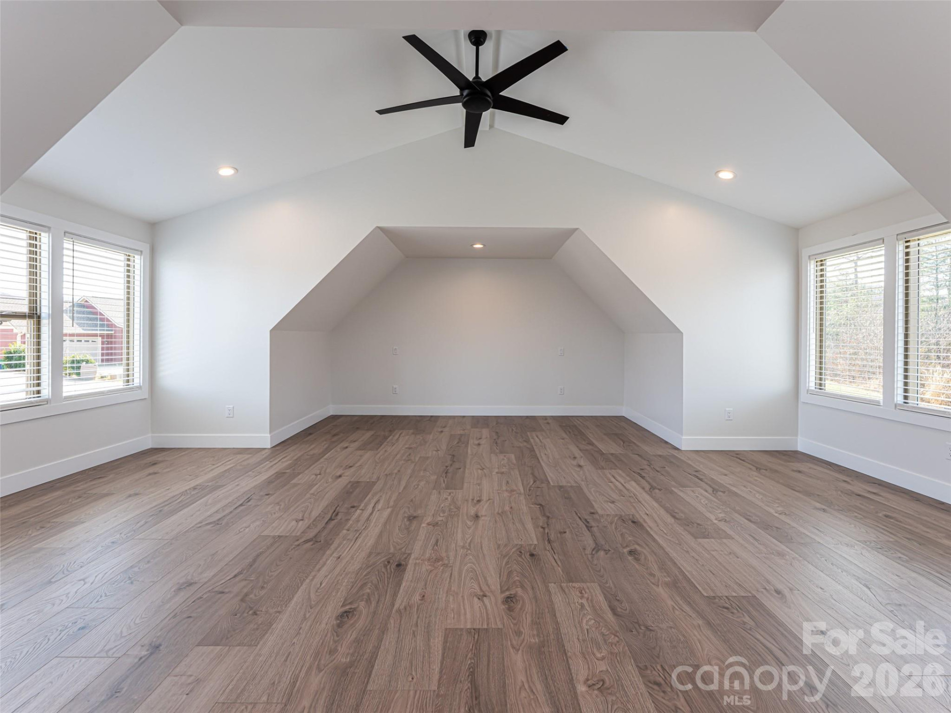 1031 Hillside Ridge Road - Photo 32