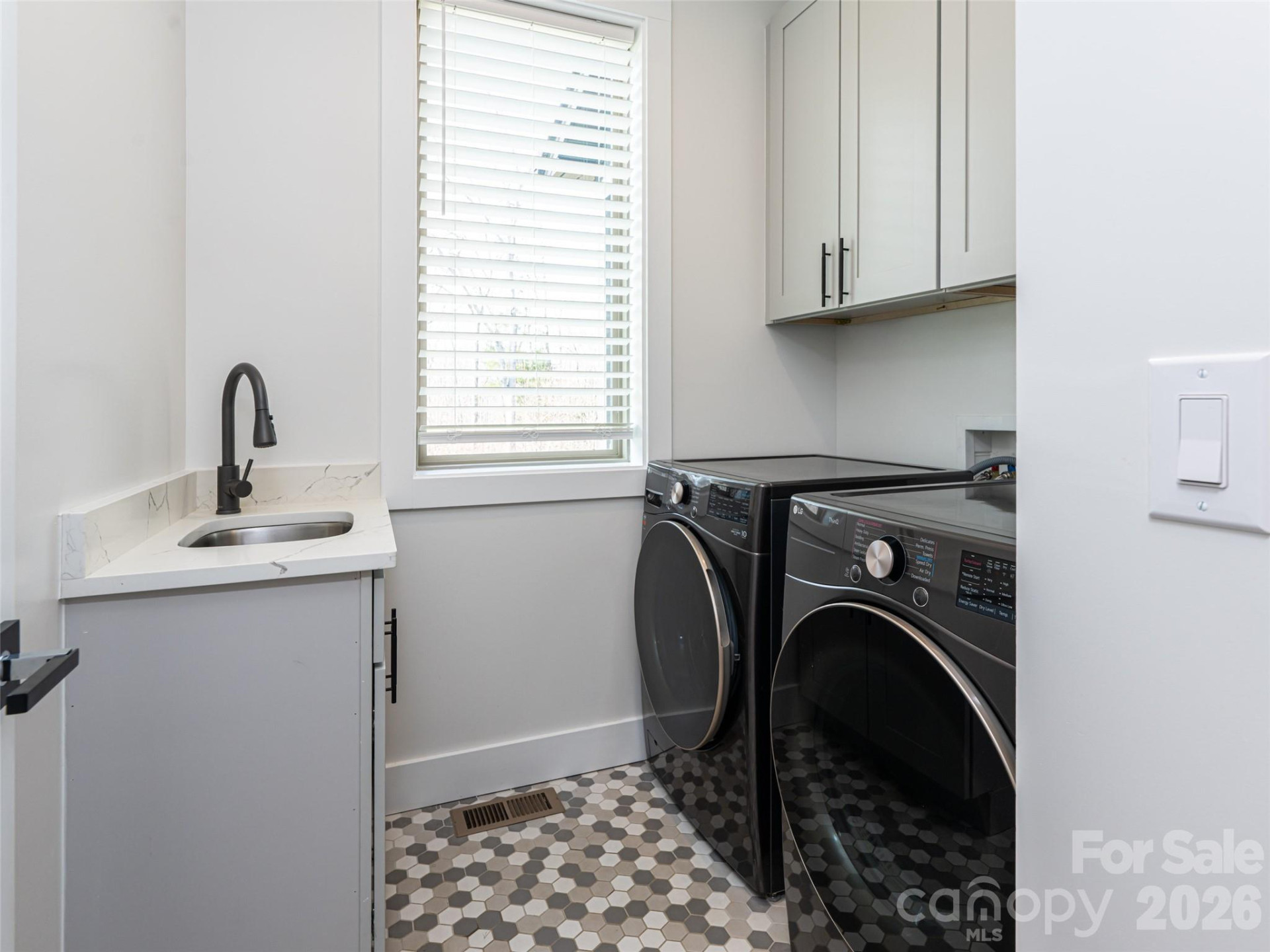 1031 Hillside Ridge Road - Photo 35