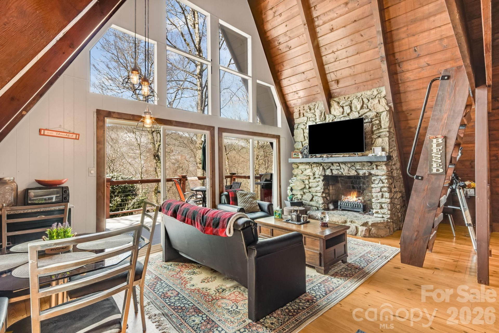 422 Glenaire Drive - Photo 4