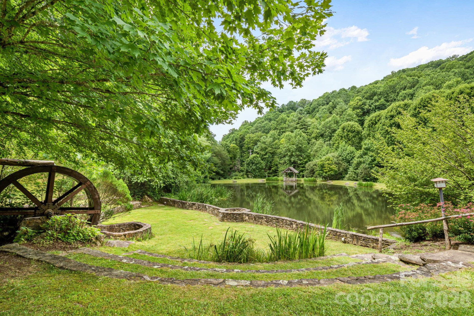 422 Glenaire Drive - Photo 37