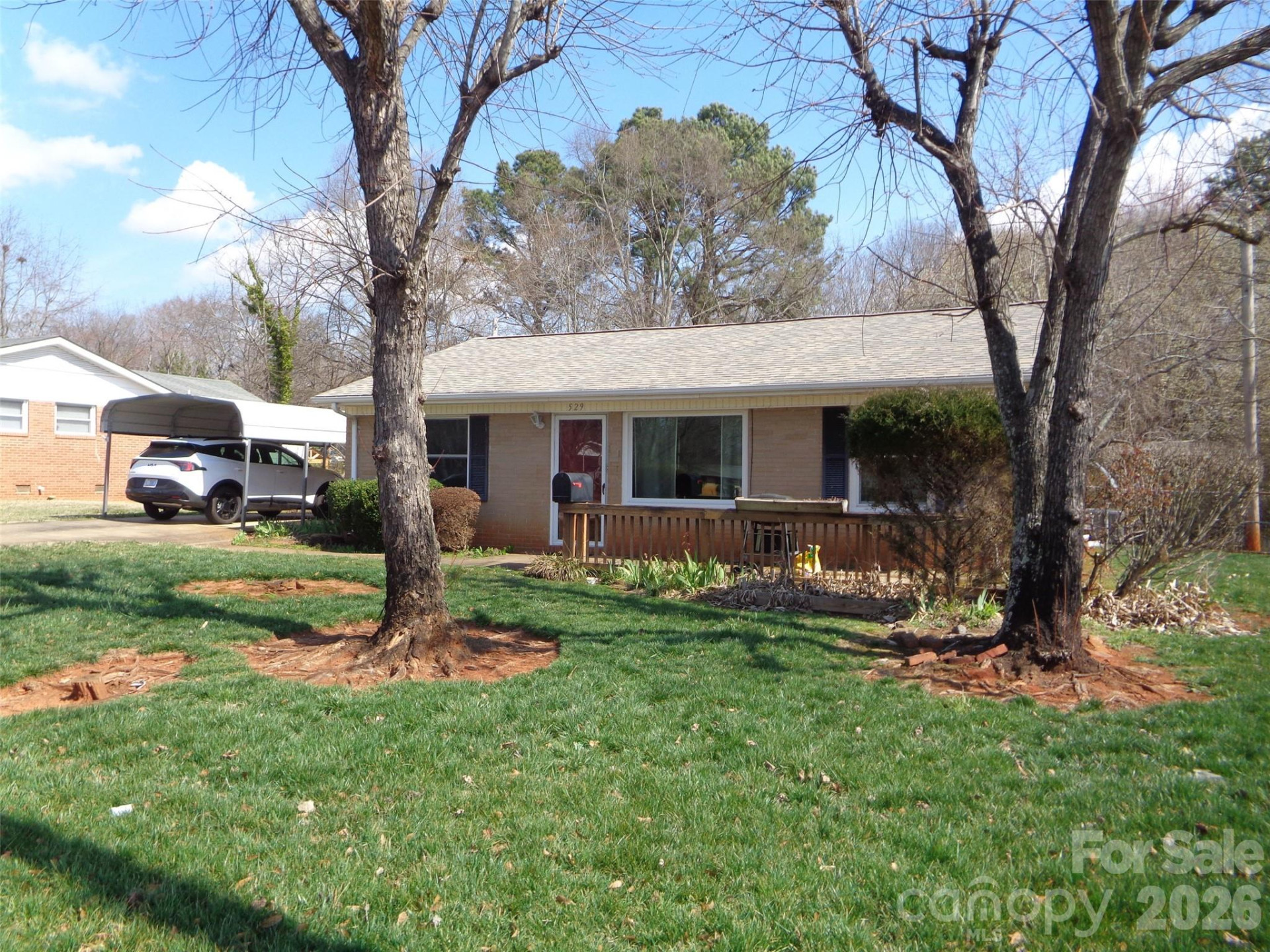 529 Harmon Street - Photo 2