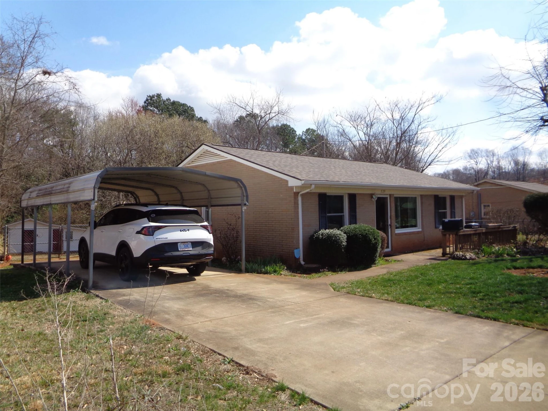 529 Harmon Street - Photo 3
