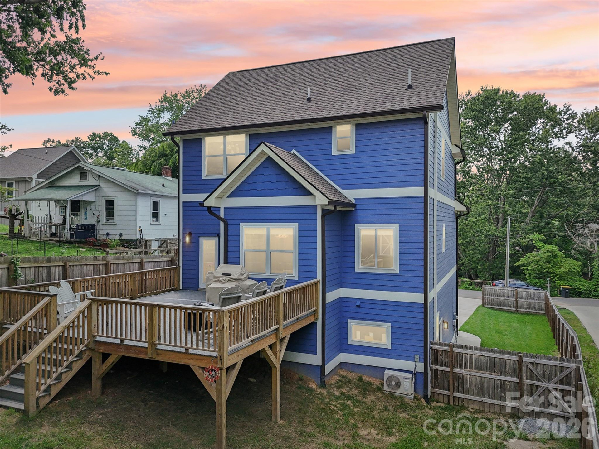 8 Apple Lane - Photo 2