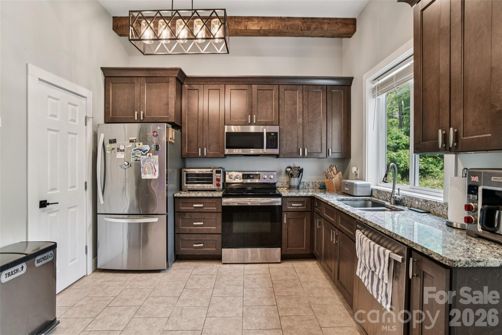 8 Apple Lane - Photo 13