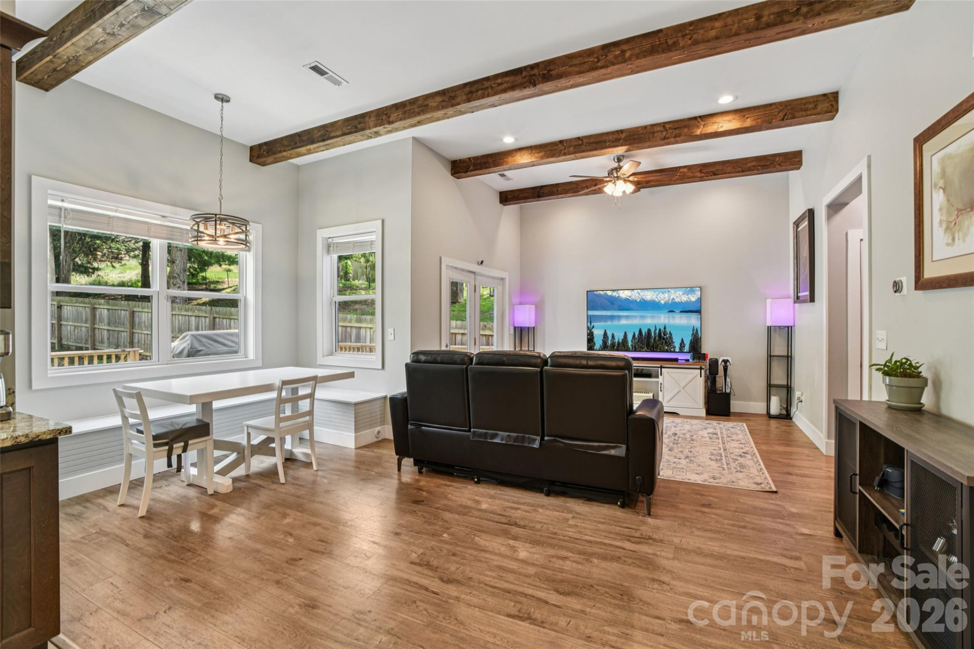 8 Apple Lane - Photo 6