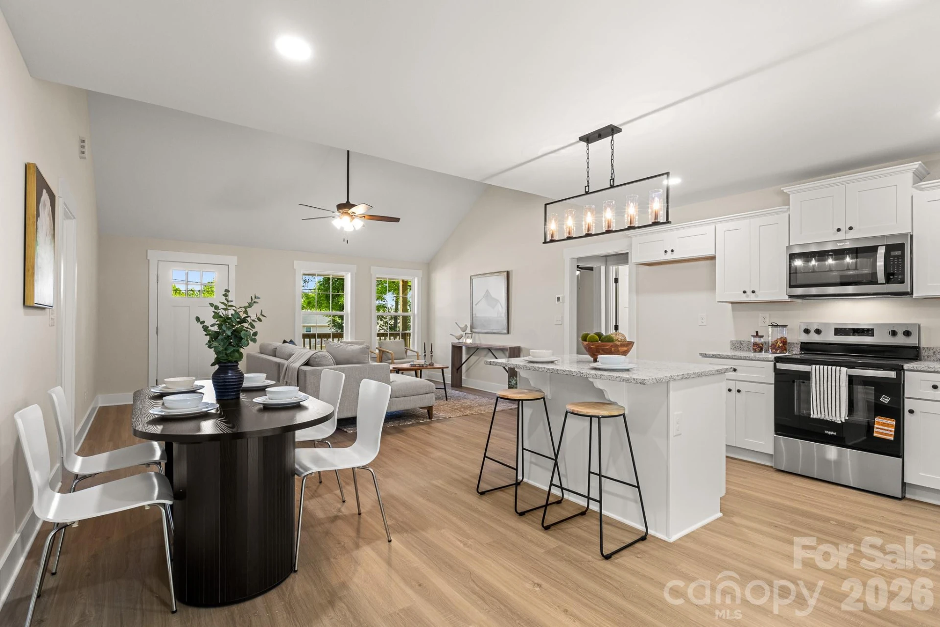 428 Fourth Street - Photo 4