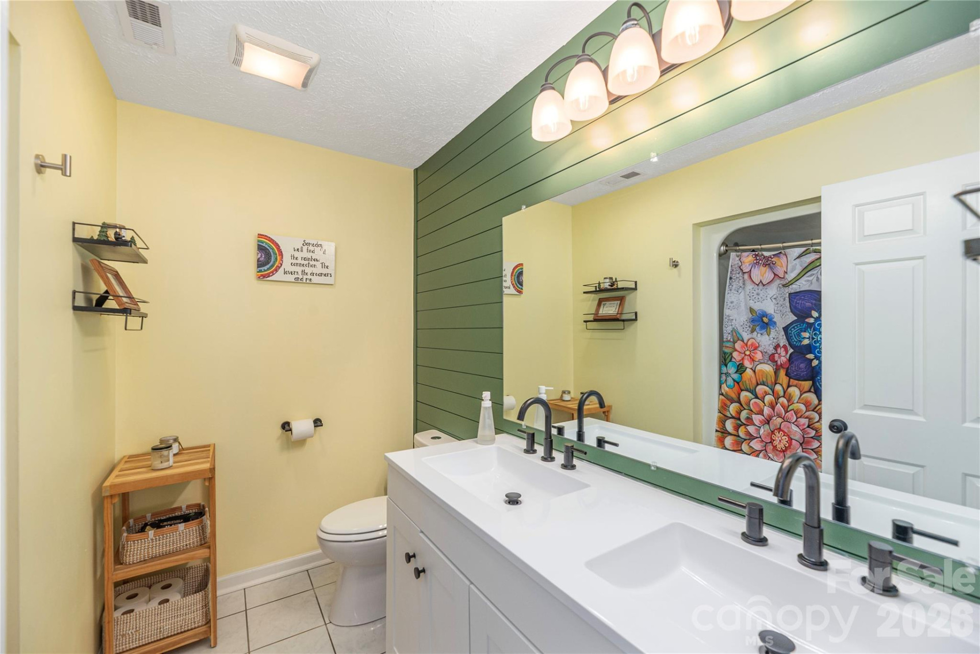 330 Woody Lane - Photo 15