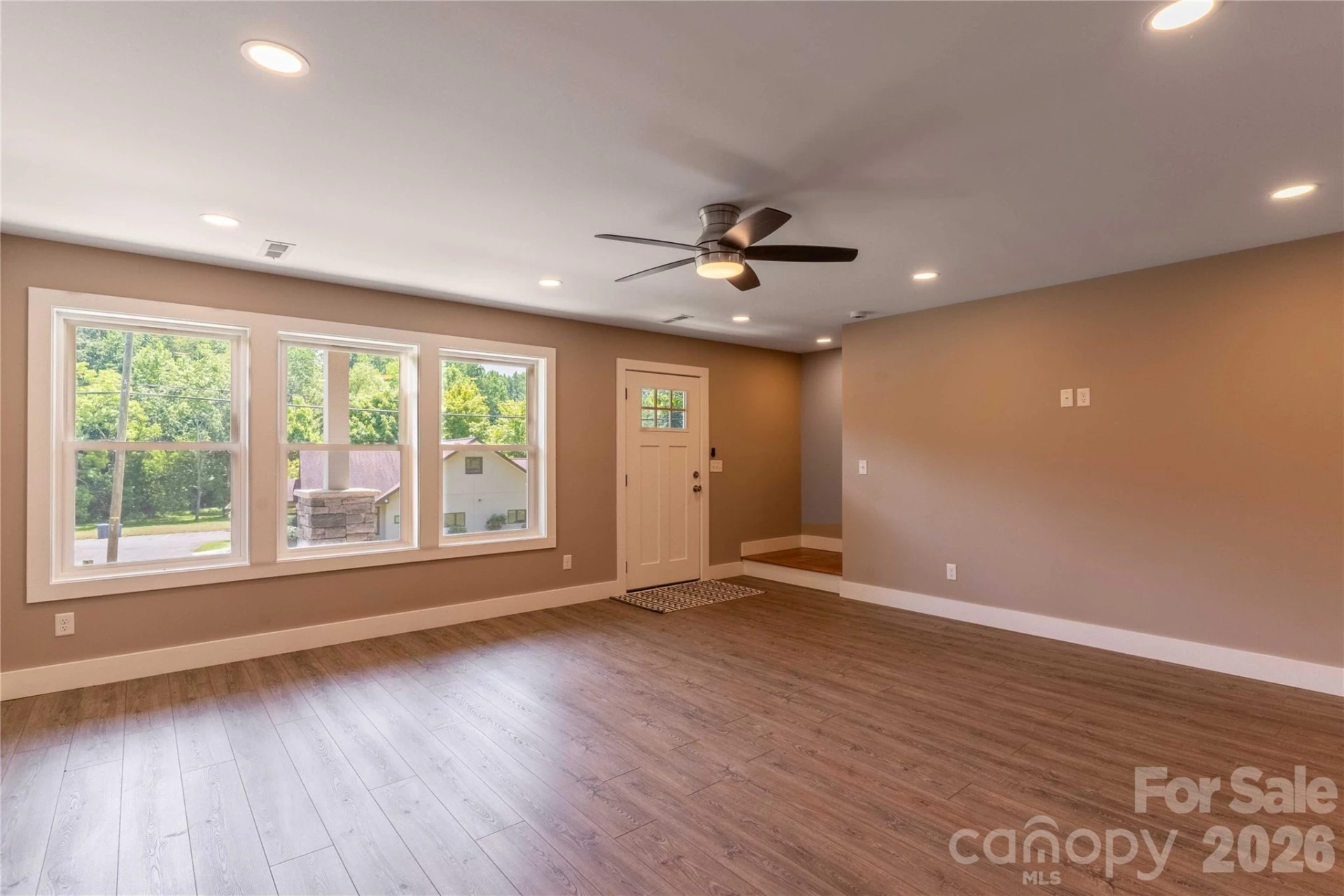 1711 Old Haywood Road - Photo 32