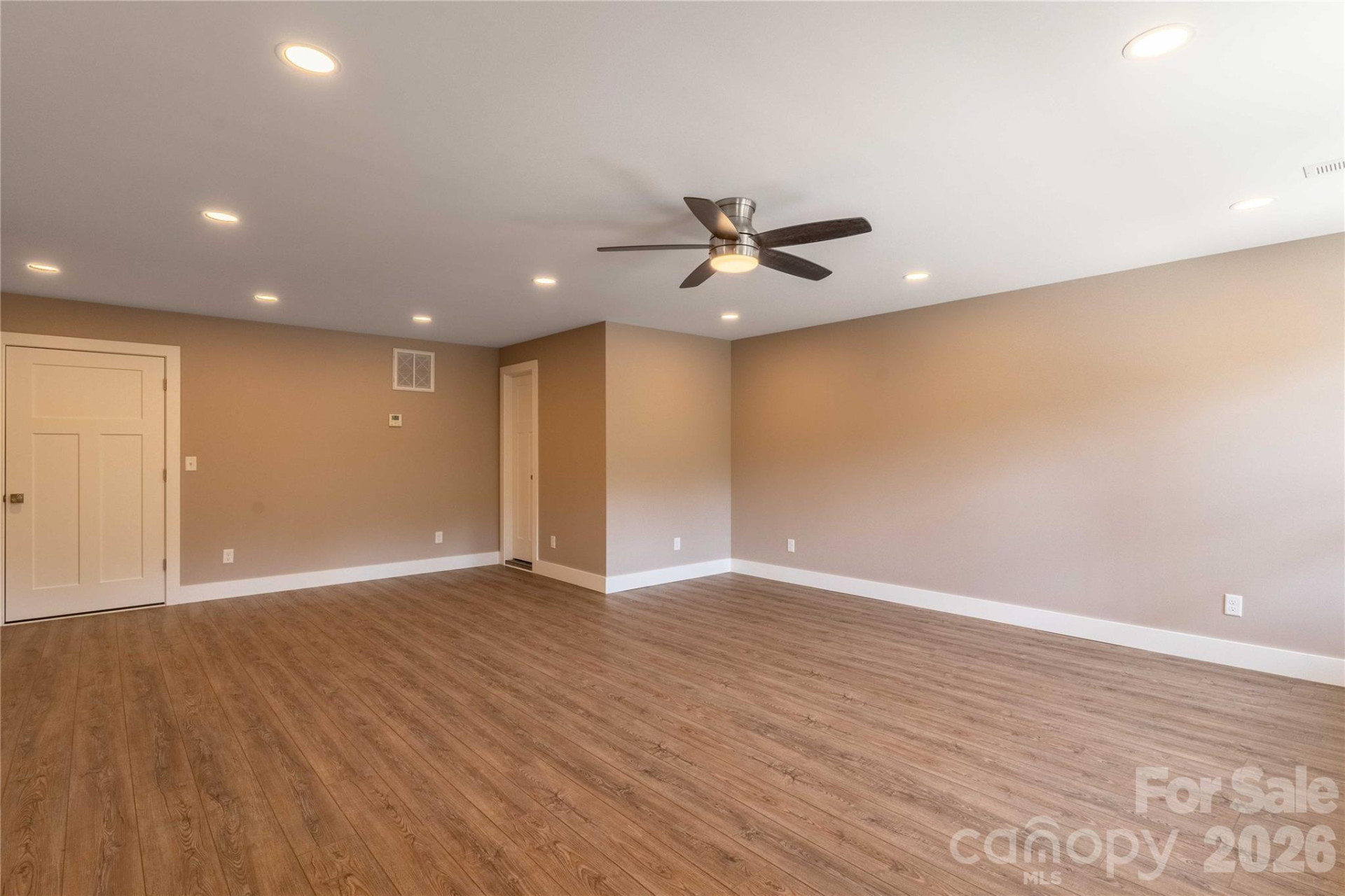 1711 Old Haywood Road - Photo 34