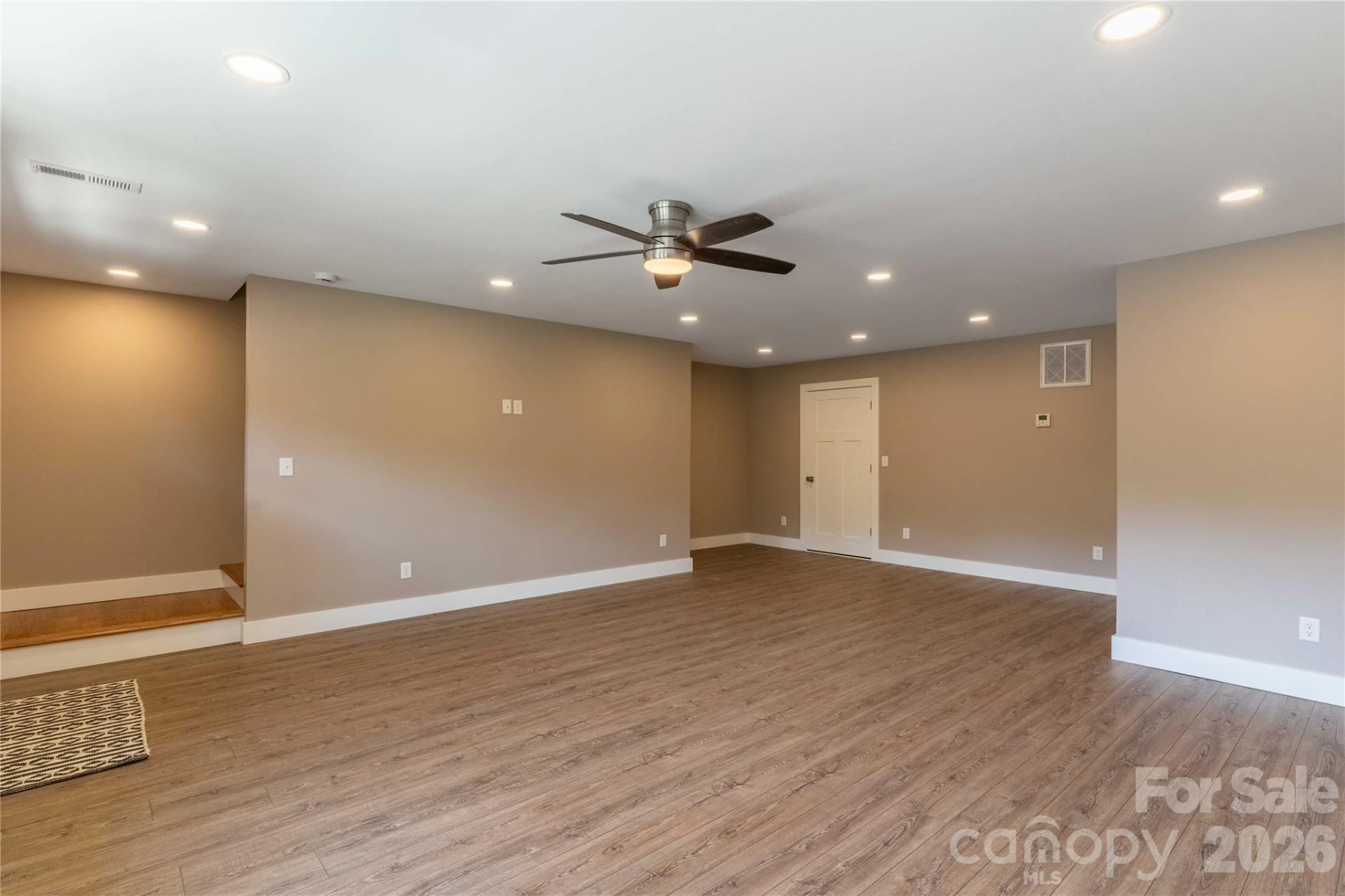 1711 Old Haywood Road - Photo 35