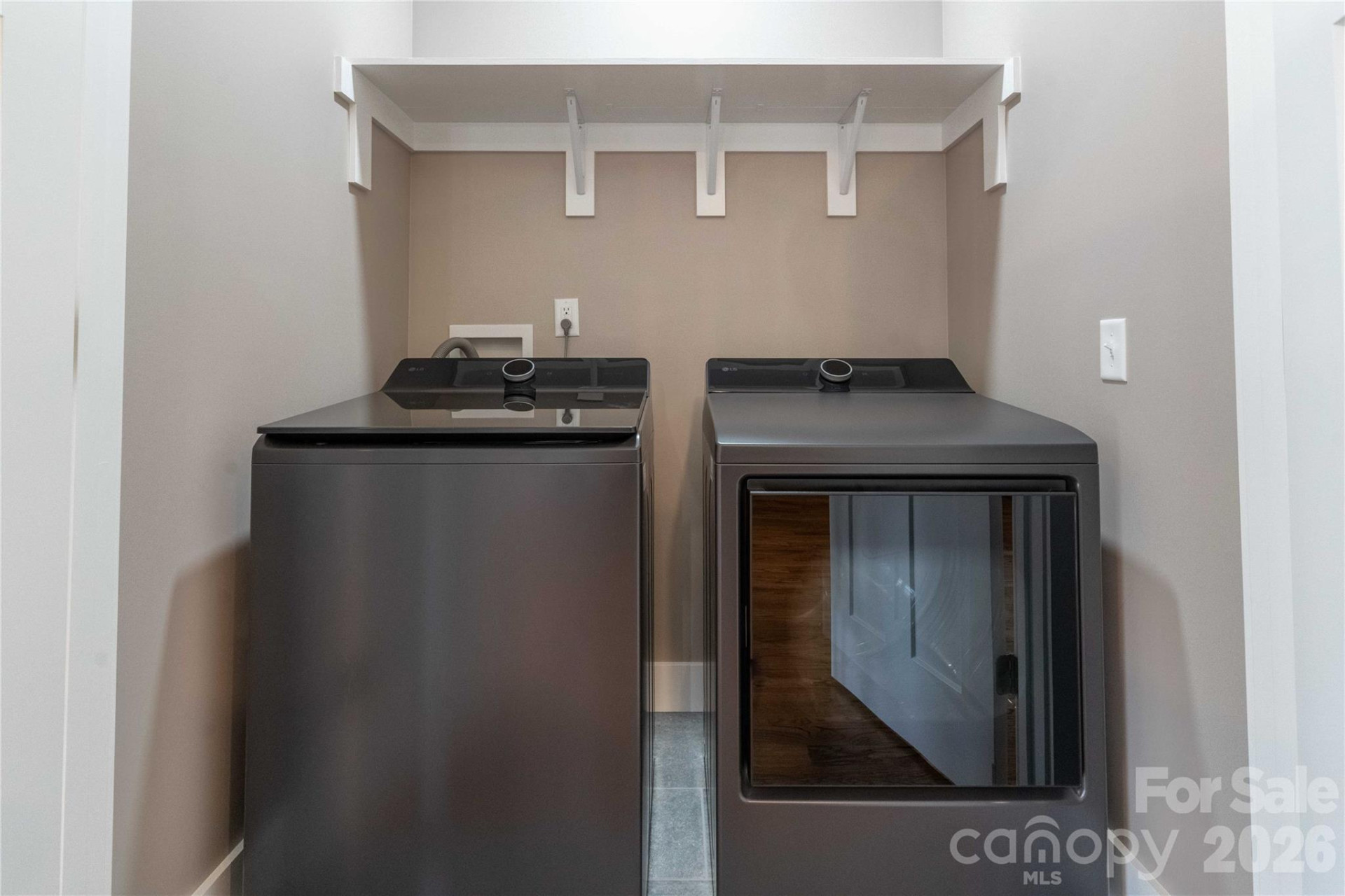 1711 Old Haywood Road - Photo 37