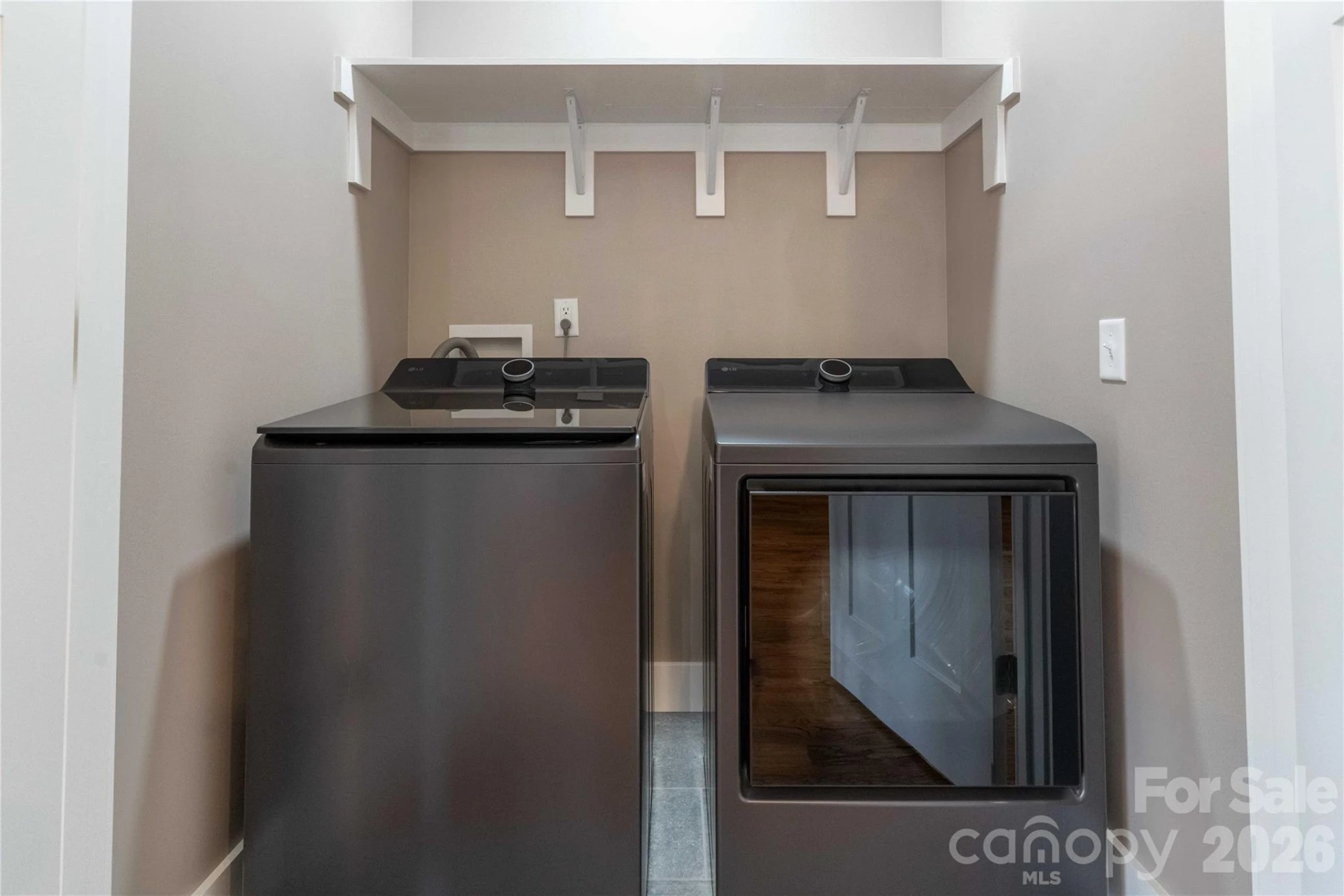 1711 Old Haywood Road - Photo 37