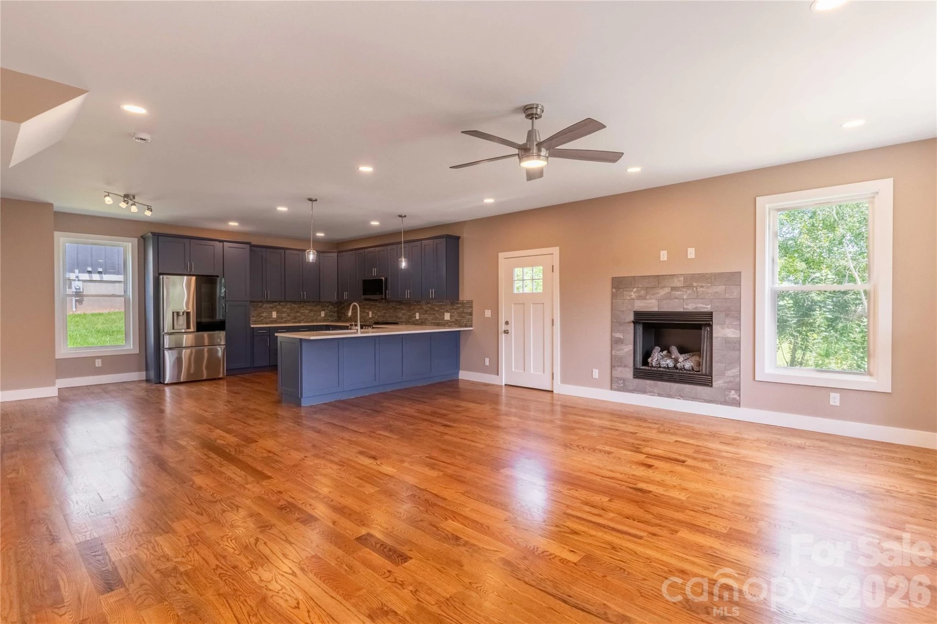 1711 Old Haywood Road - Photo 7