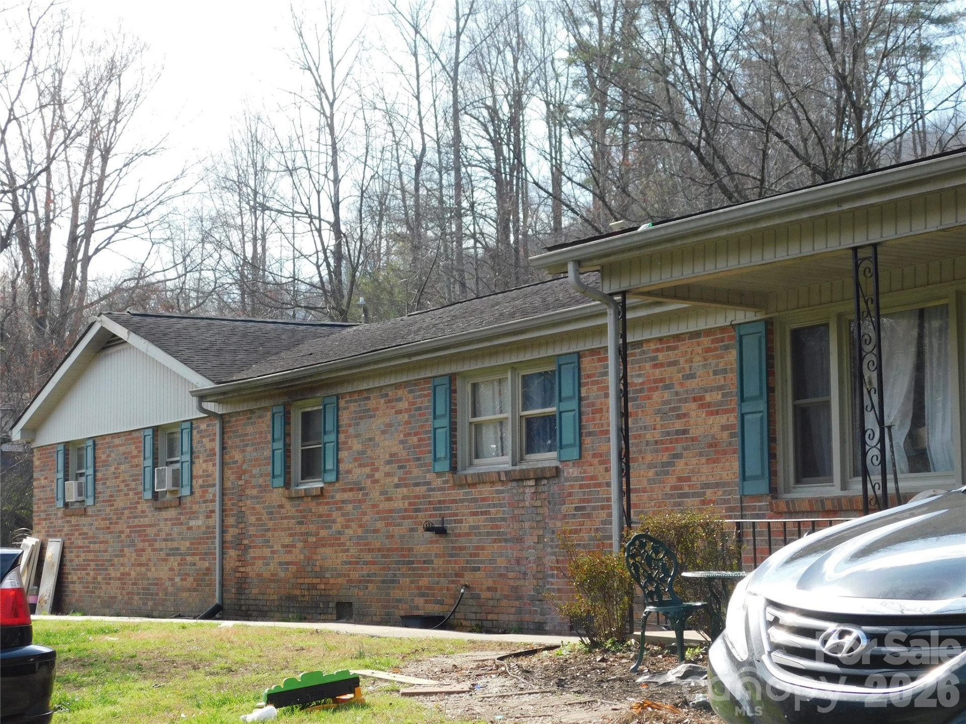 102 Jeff Street - Photo 2