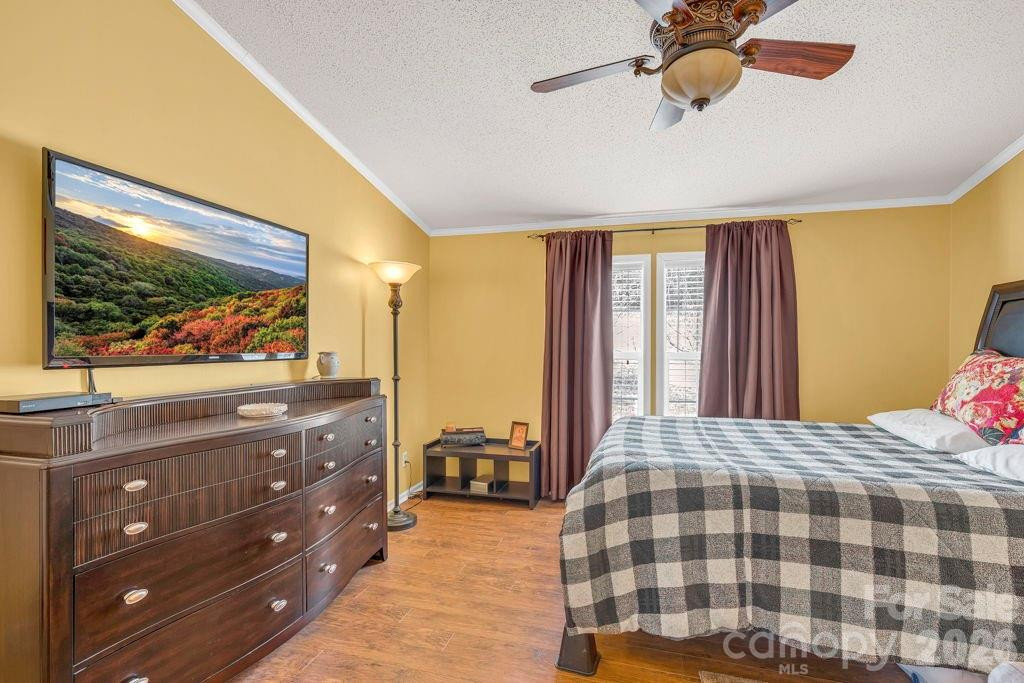 401 Lynn Gap Road - Photo 15