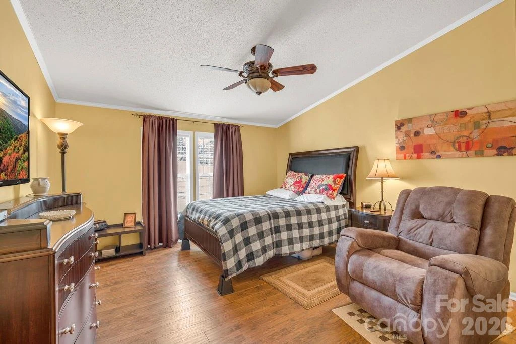 401 Lynn Gap Road - Photo 17