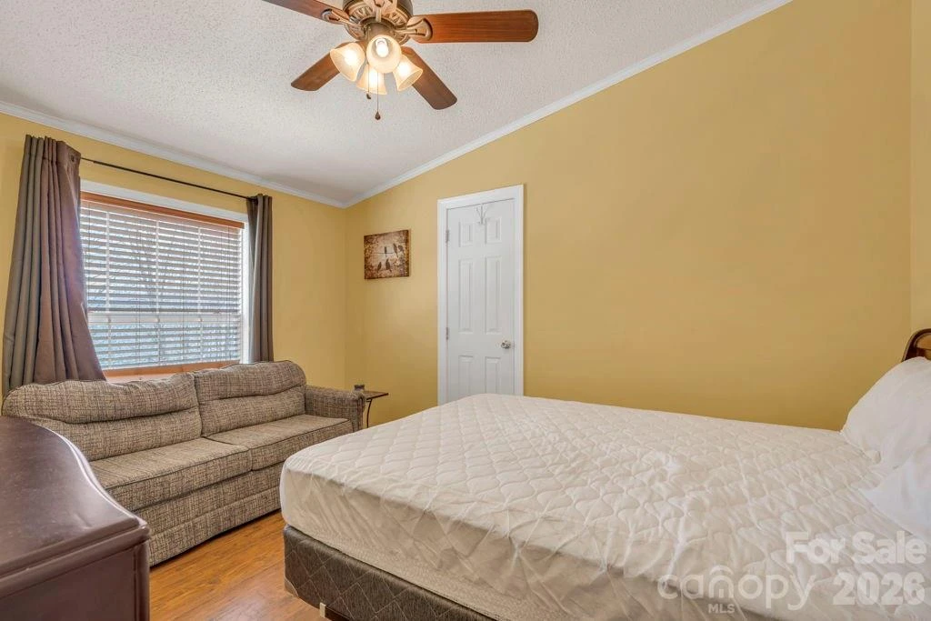 401 Lynn Gap Road - Photo 22
