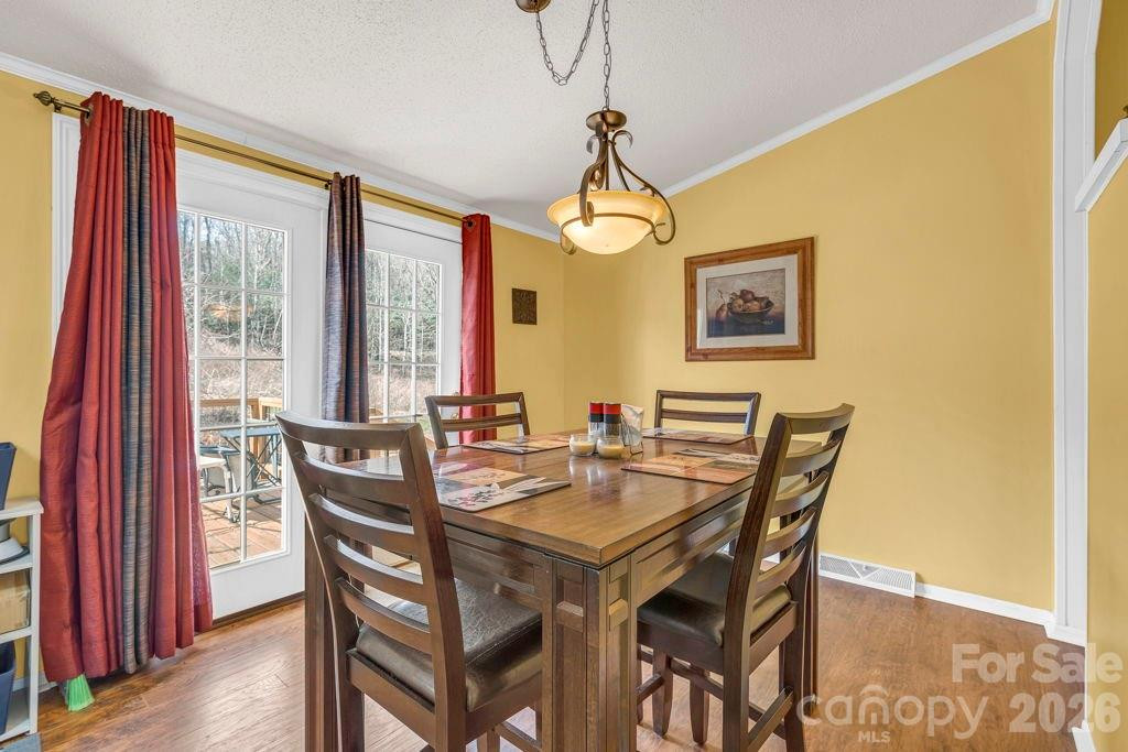 401 Lynn Gap Road - Photo 10