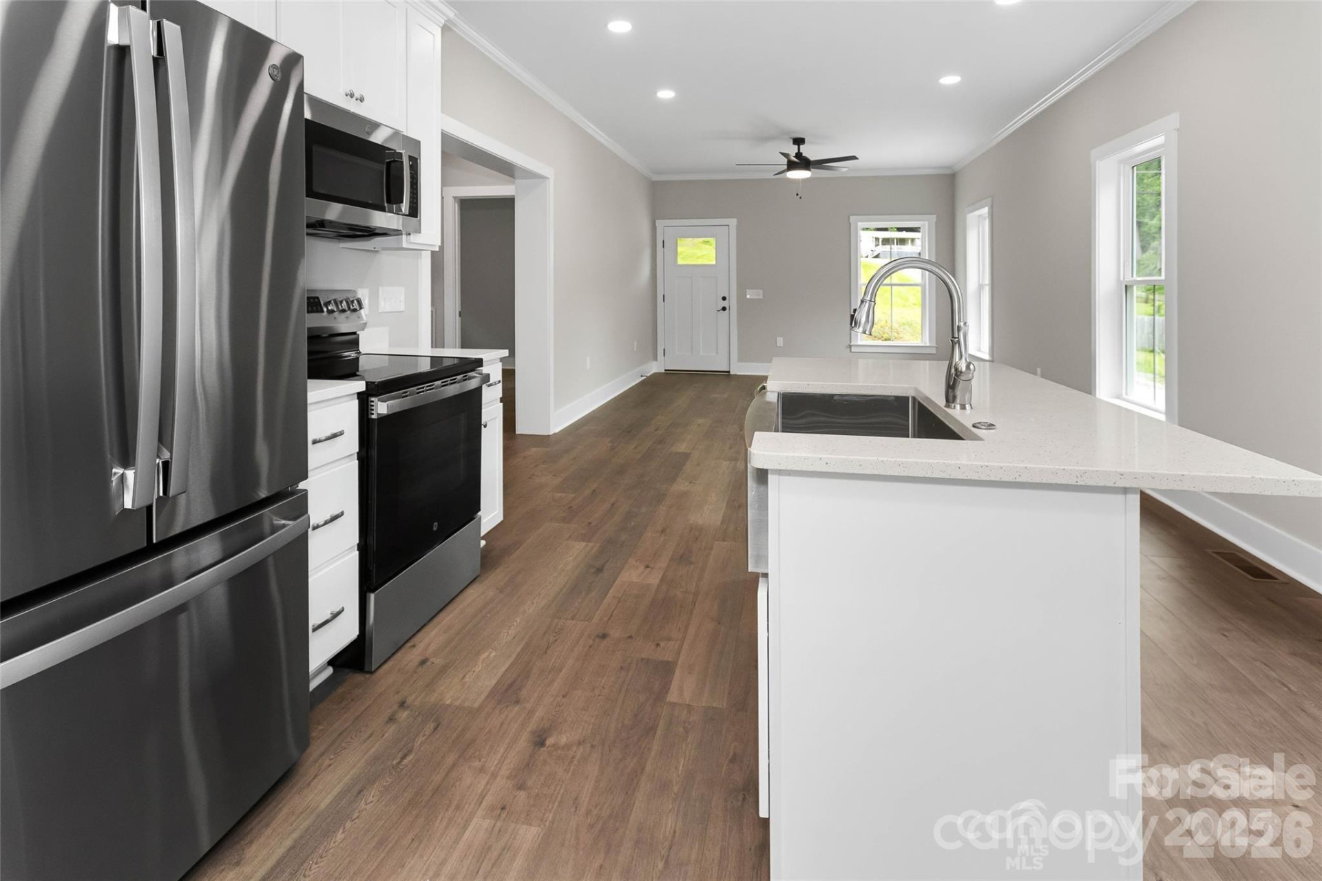 114 Orchard Street - Photo 4