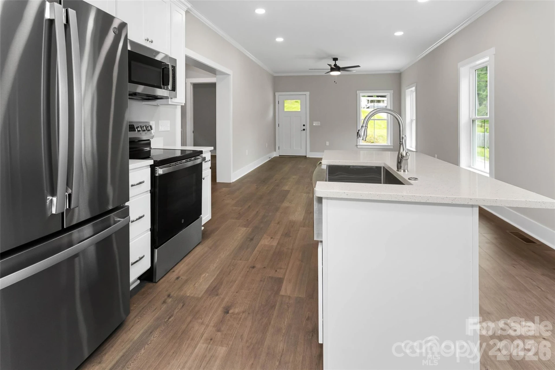 114 Orchard Street - Photo 4