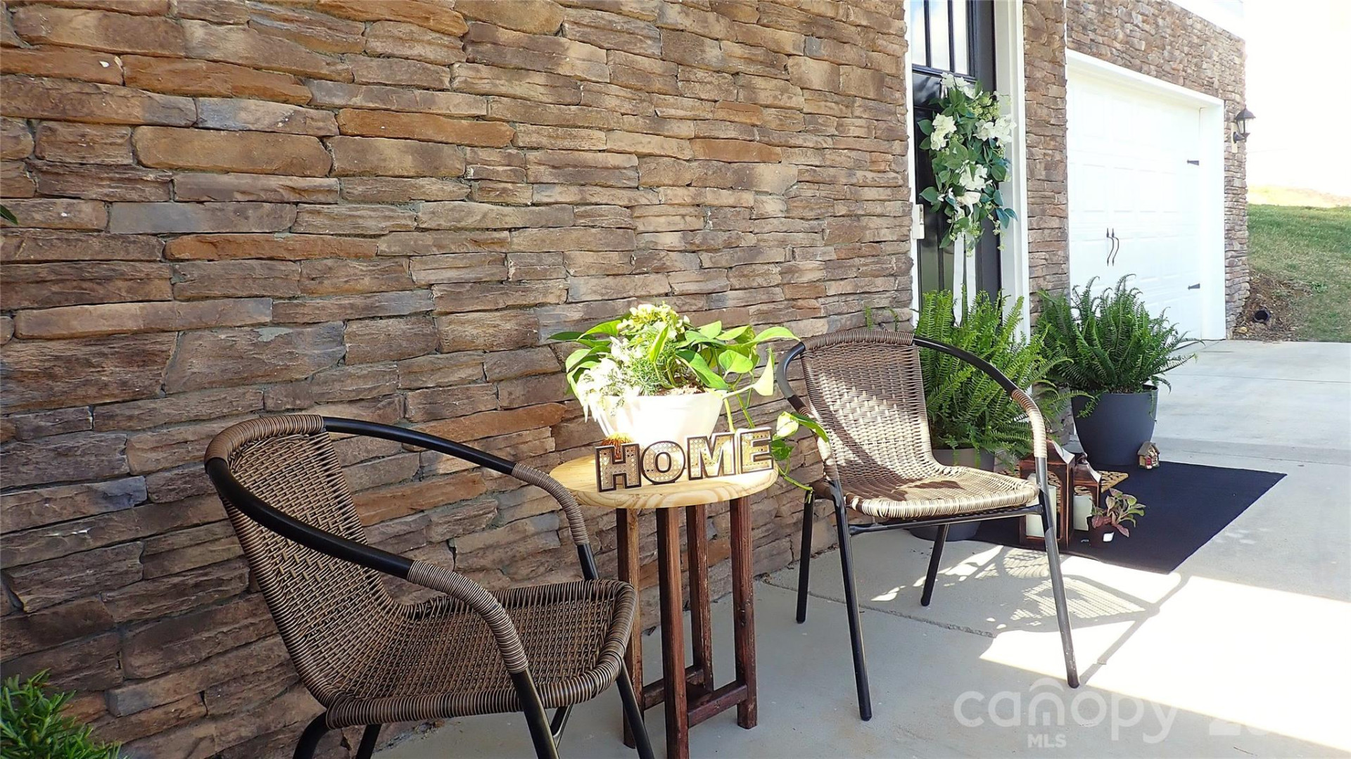 183 Marathon Lane - Photo 5