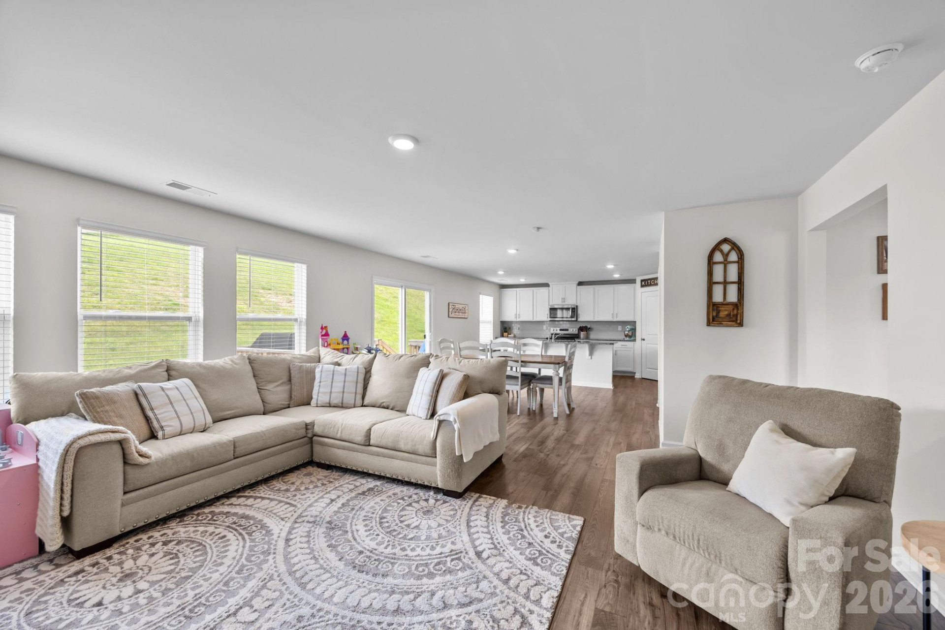 183 Marathon Lane - Photo 8