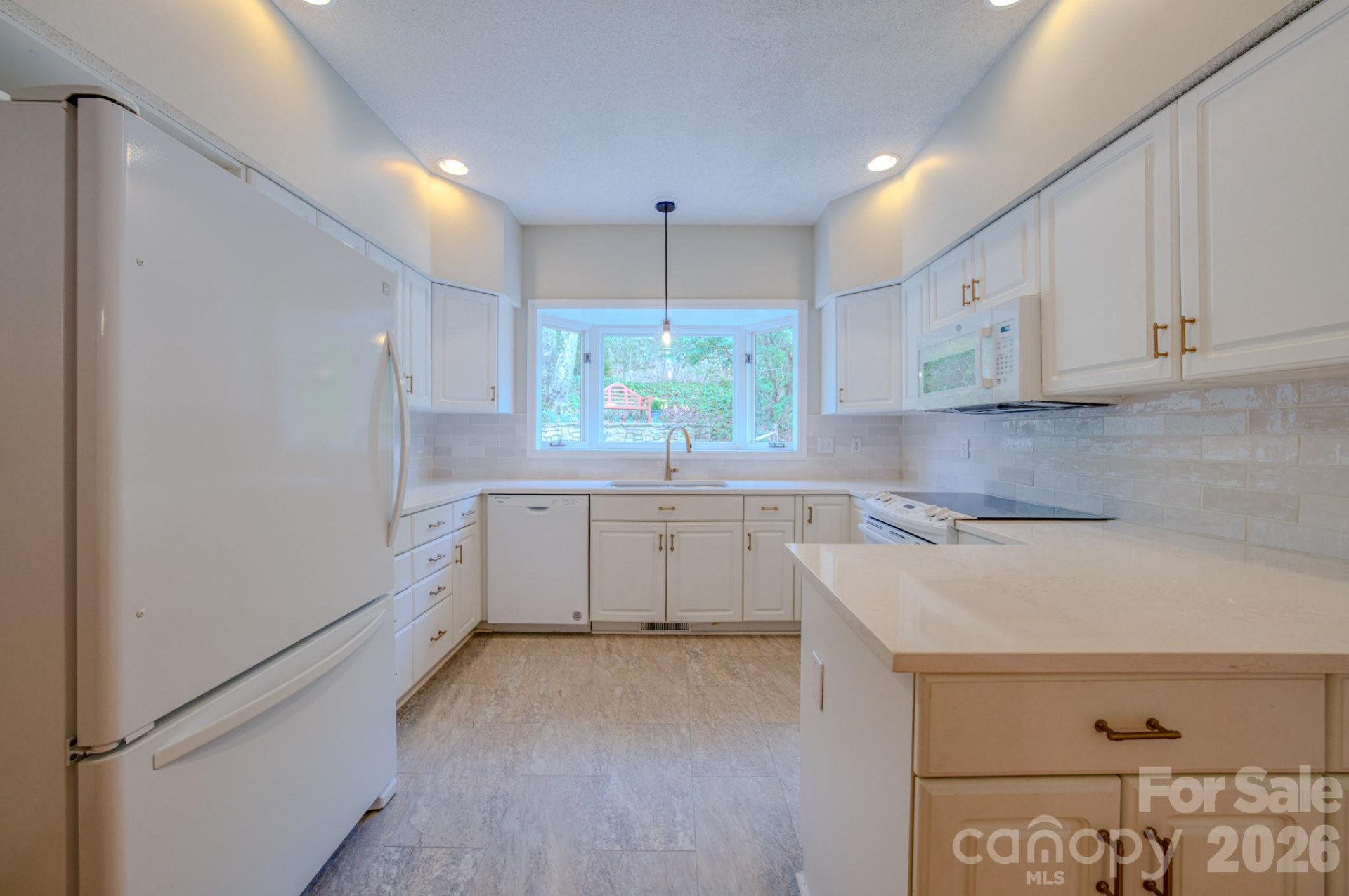 54 Wintergreen Drive - Photo 10