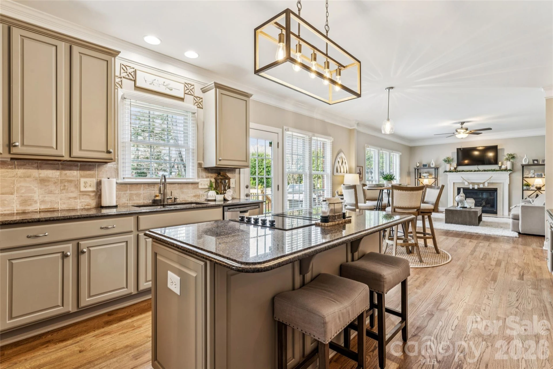 501 Conaway Court - Photo 8