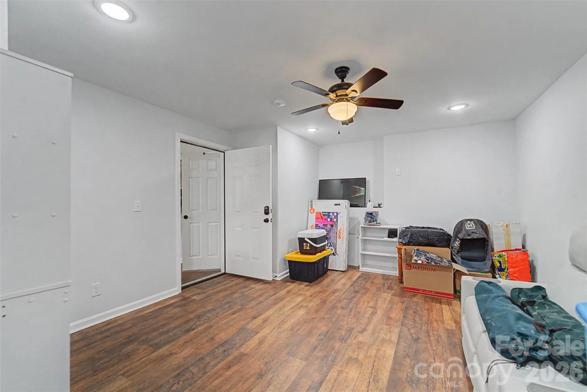 89 Stratford Place - Photo 16