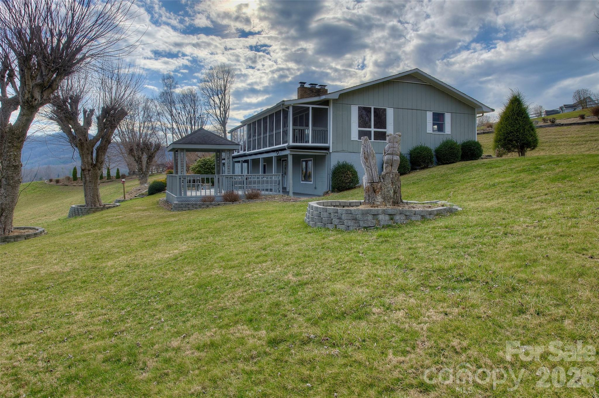 220 Grand View Lane - Photo 2