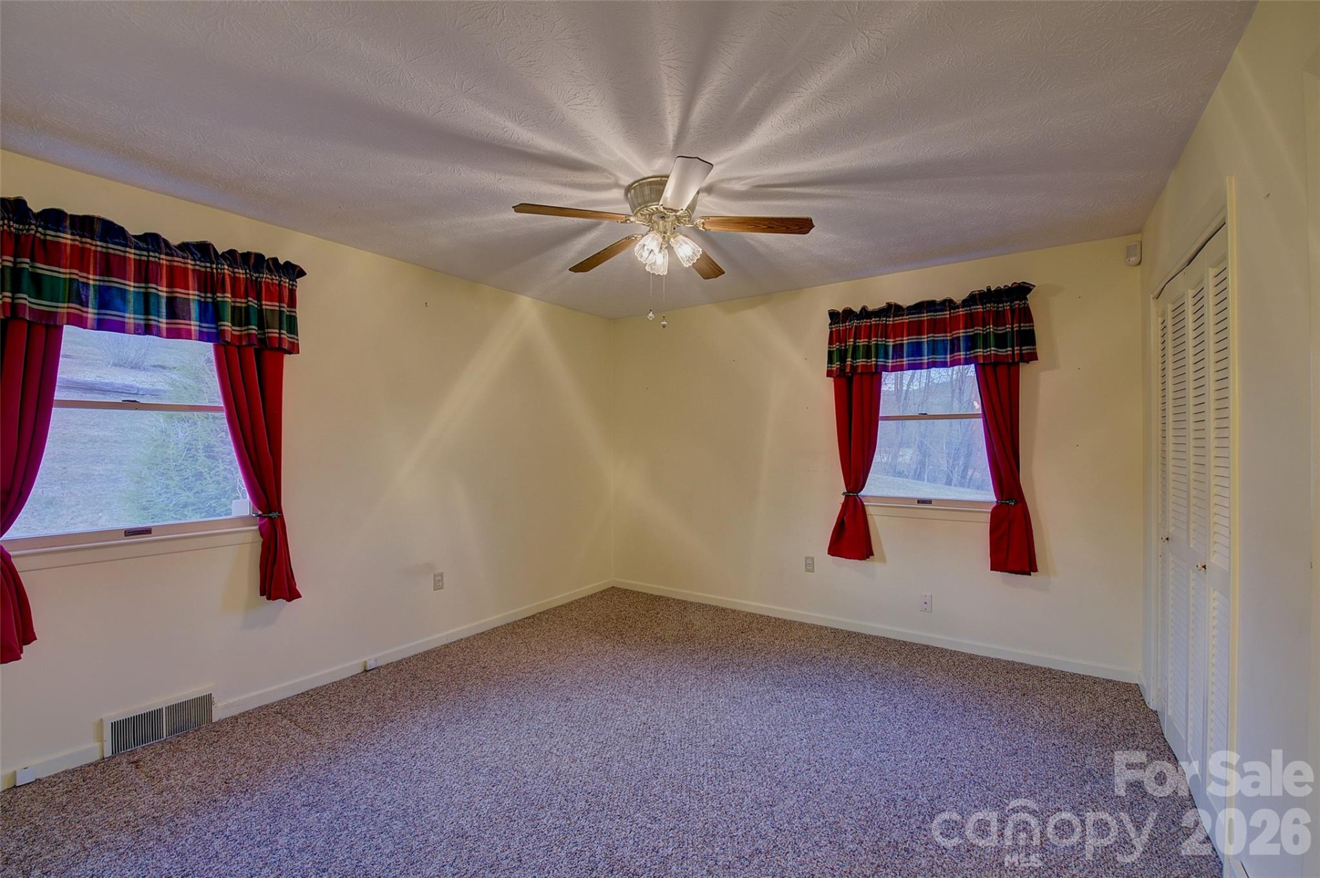 220 Grand View Lane - Photo 17