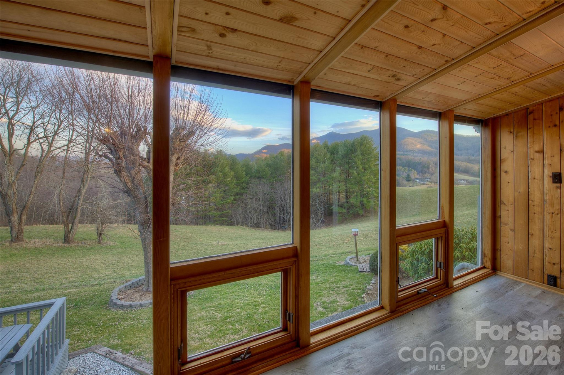 220 Grand View Lane - Photo 28