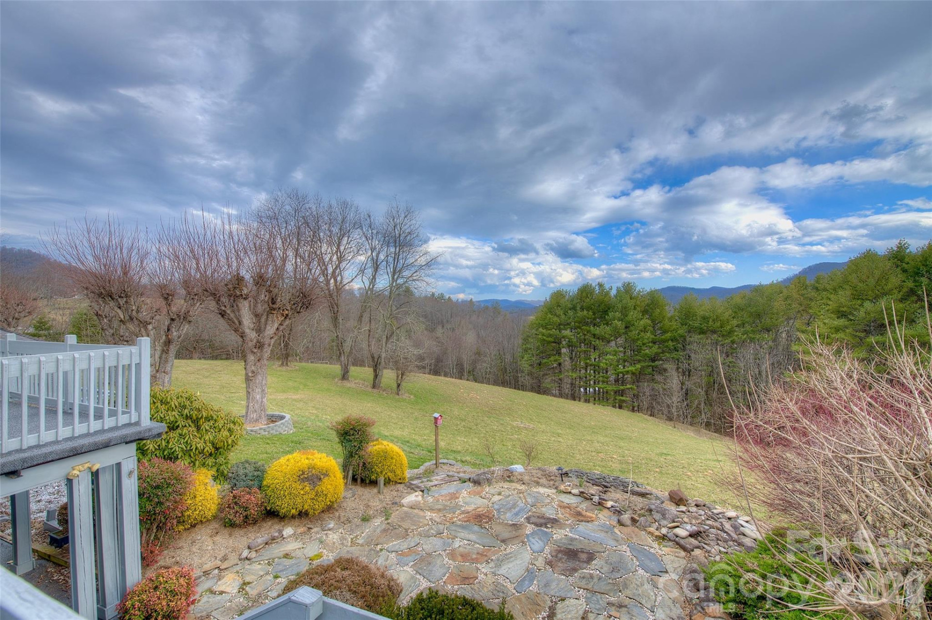 220 Grand View Lane - Photo 6