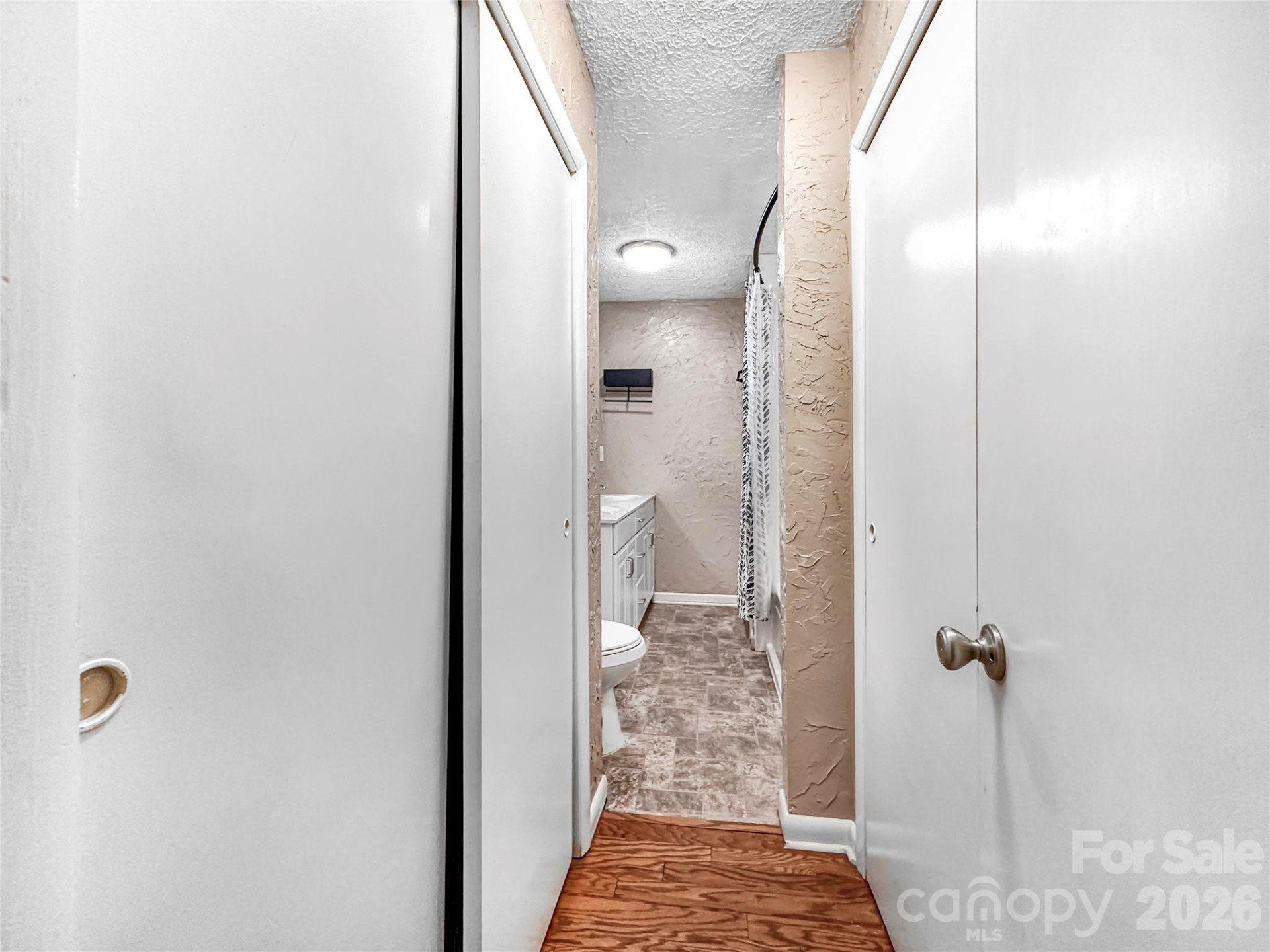 606 Park Avenue - Photo 24