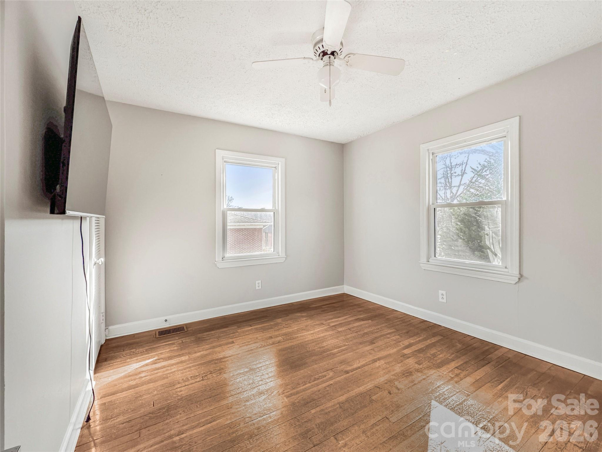 606 Park Avenue - Photo 28