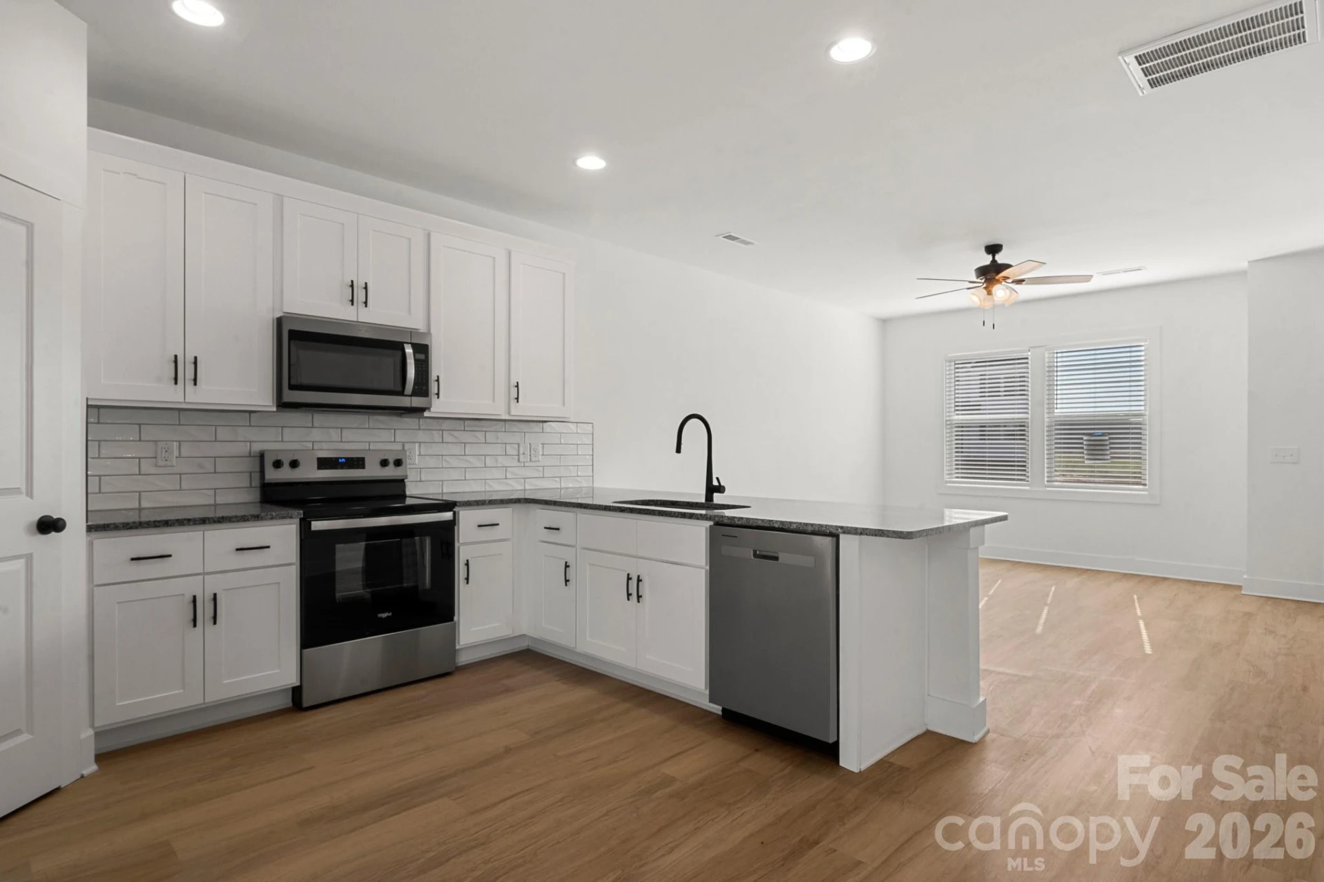 106 Indian Wells Court - Photo 11