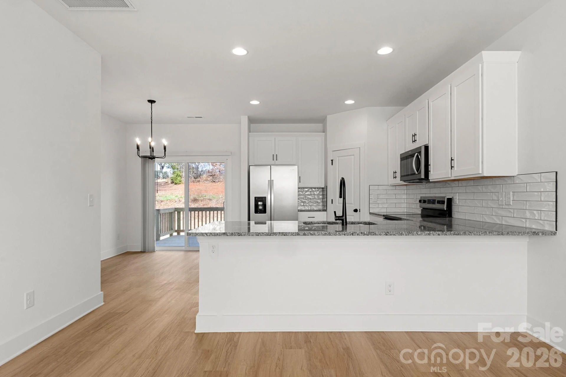106 Indian Wells Court - Photo 5