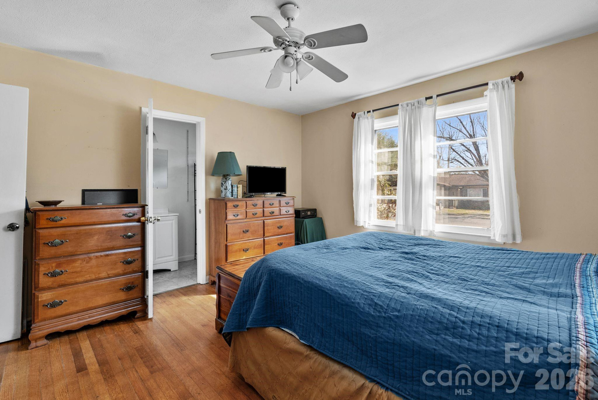 303 Stonewall Avenue - Photo 16