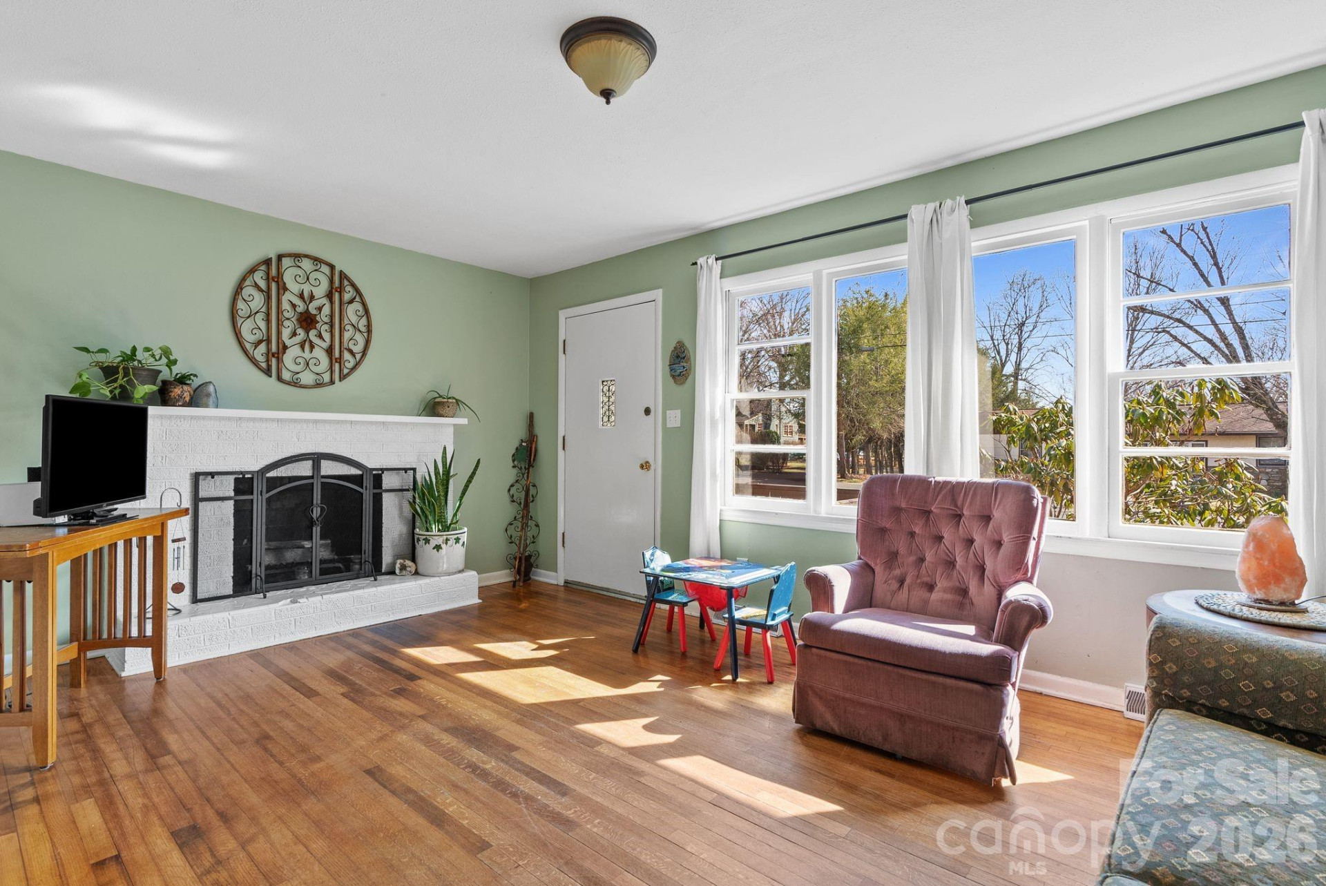 303 Stonewall Avenue - Photo 6