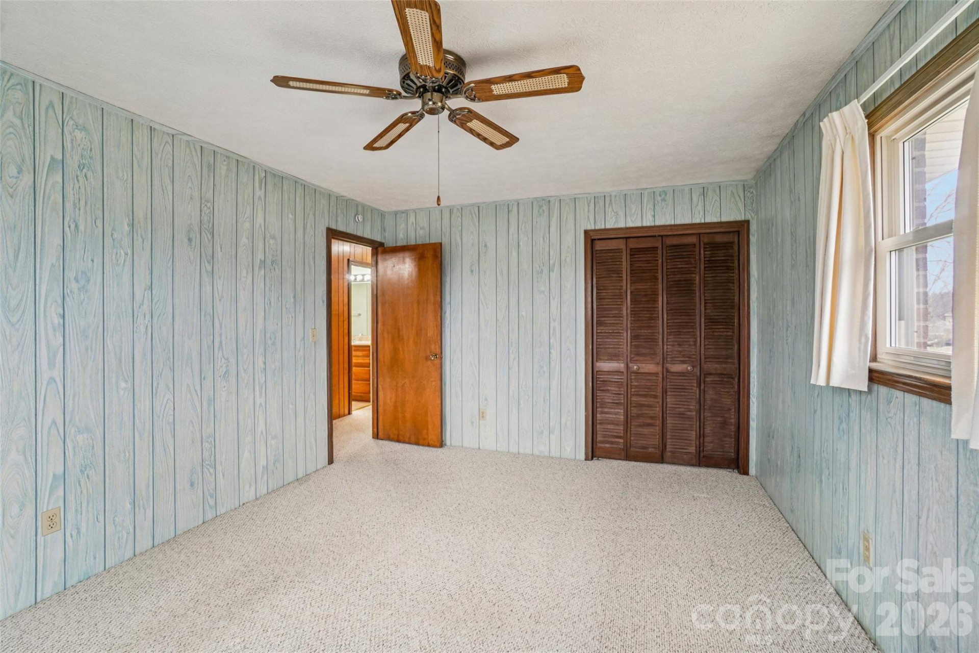 277 Powell Street - Photo 15