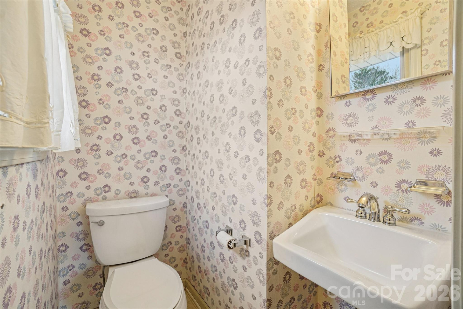 277 Powell Street - Photo 18