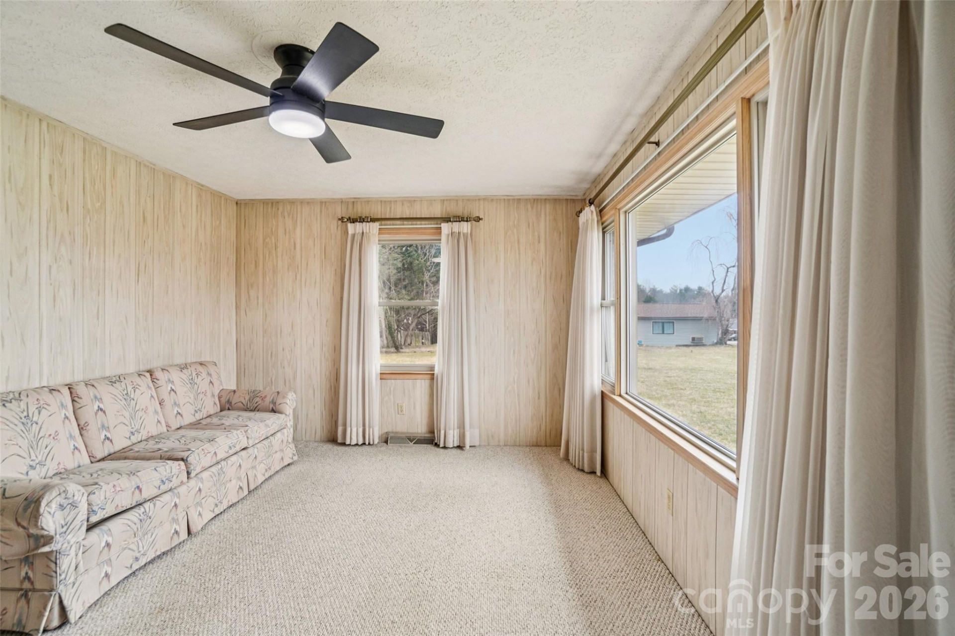 277 Powell Street - Photo 4