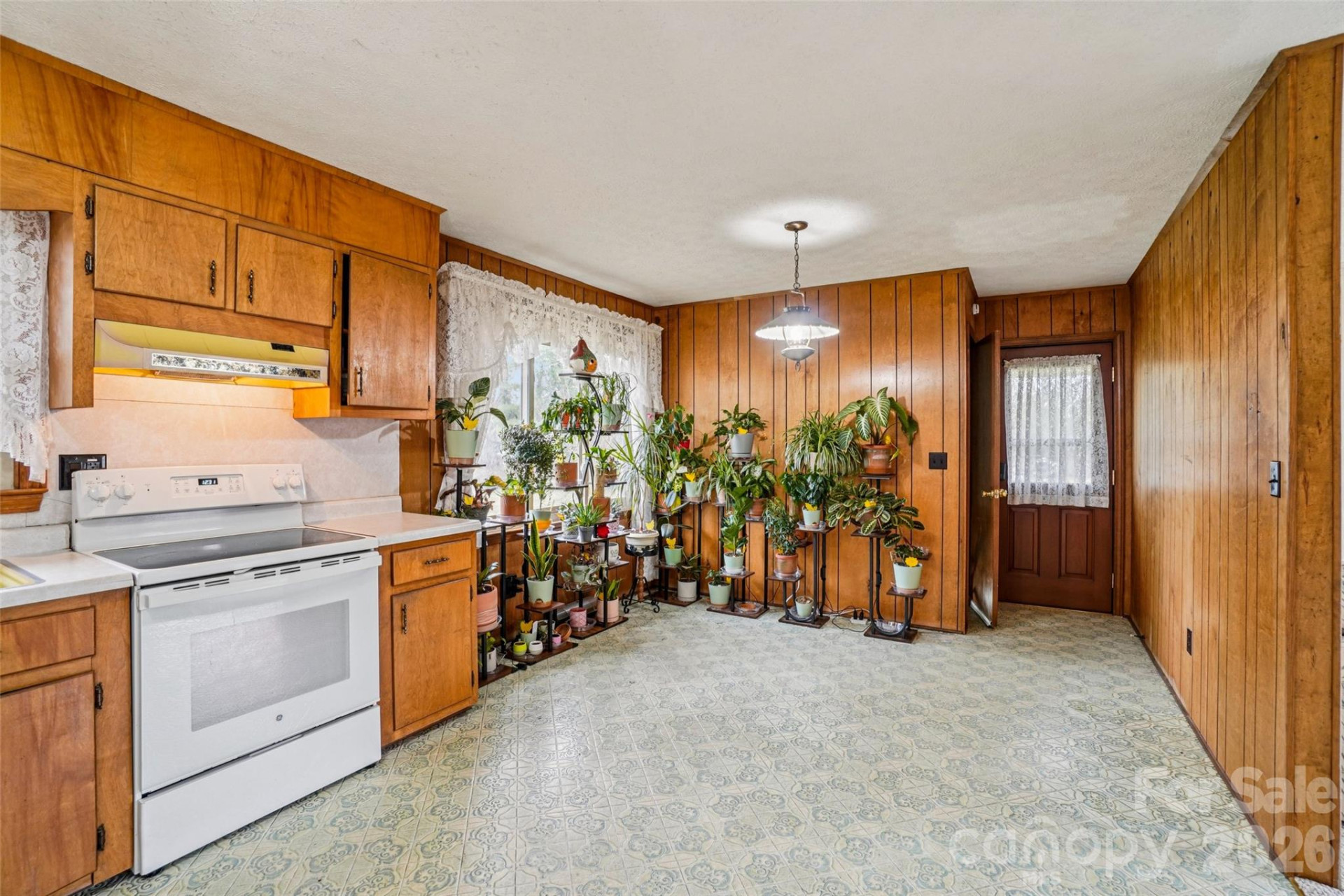 277 Powell Street - Photo 8