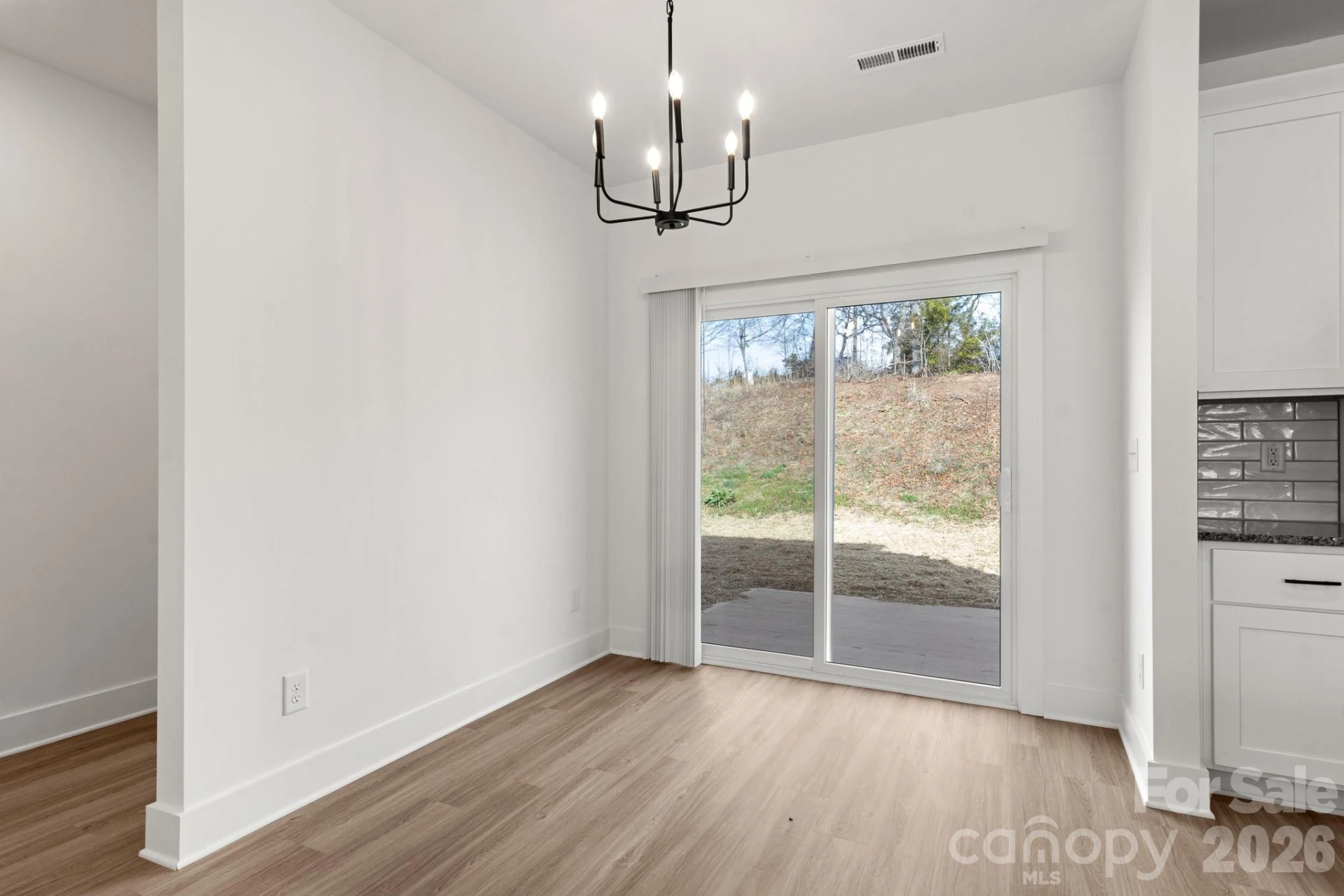 114 Indian Wells Court - Photo 12