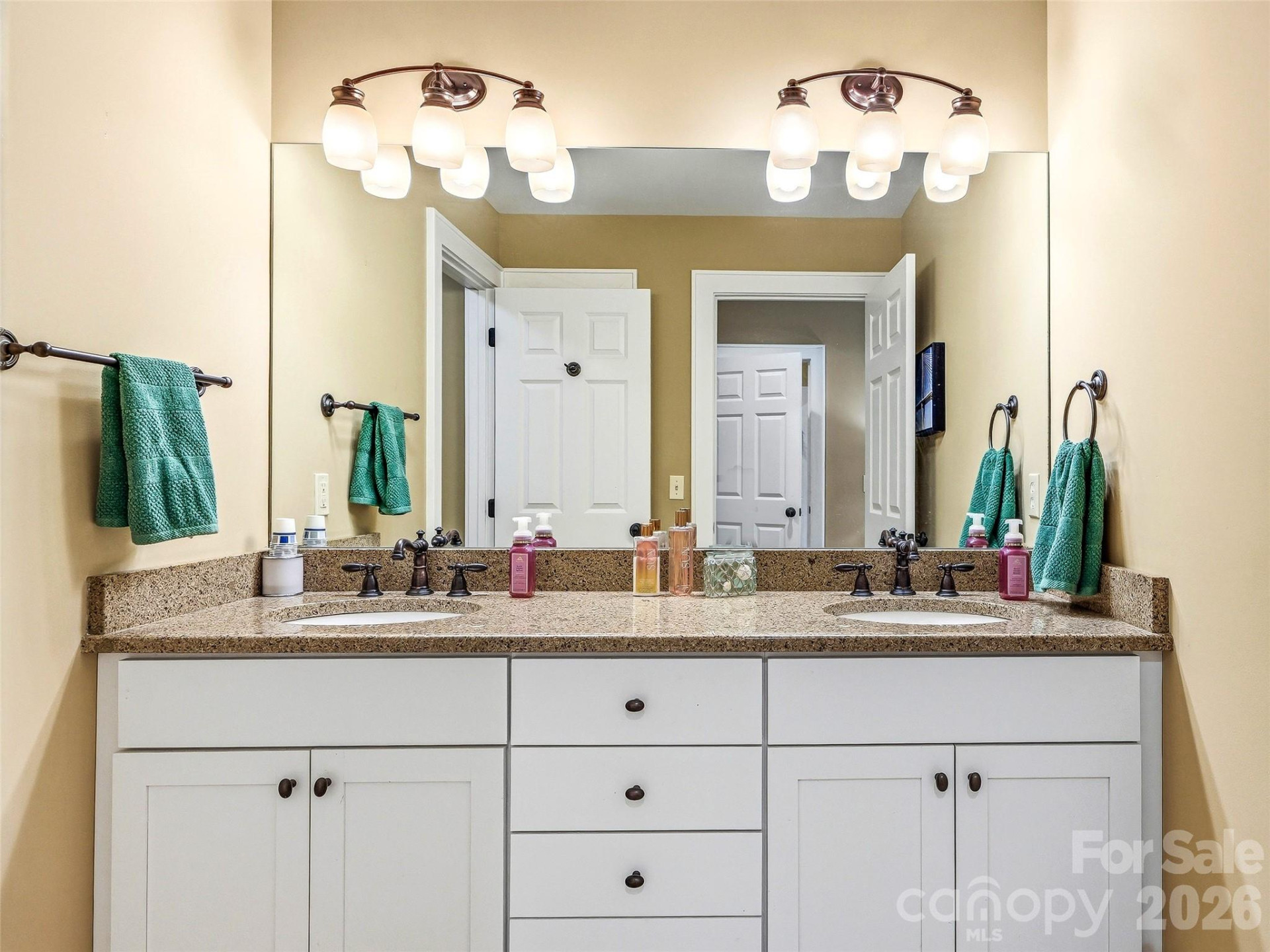 2688 Greenville Highway #B - Photo 27